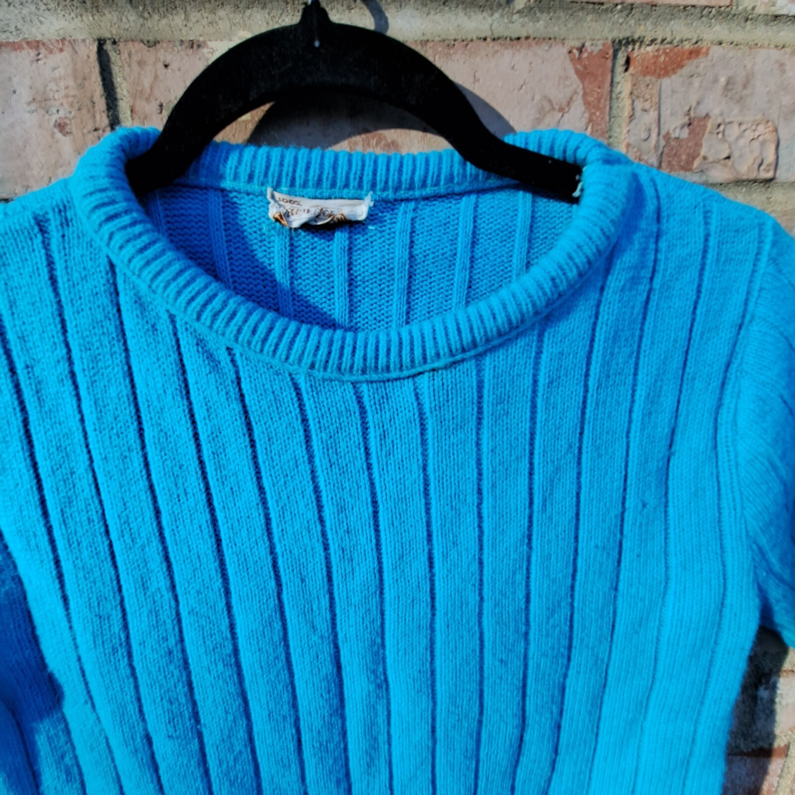 1950’s/60’s Orlon Acrylic Bright Teal Blue Fitted Crop Sweater xs /med