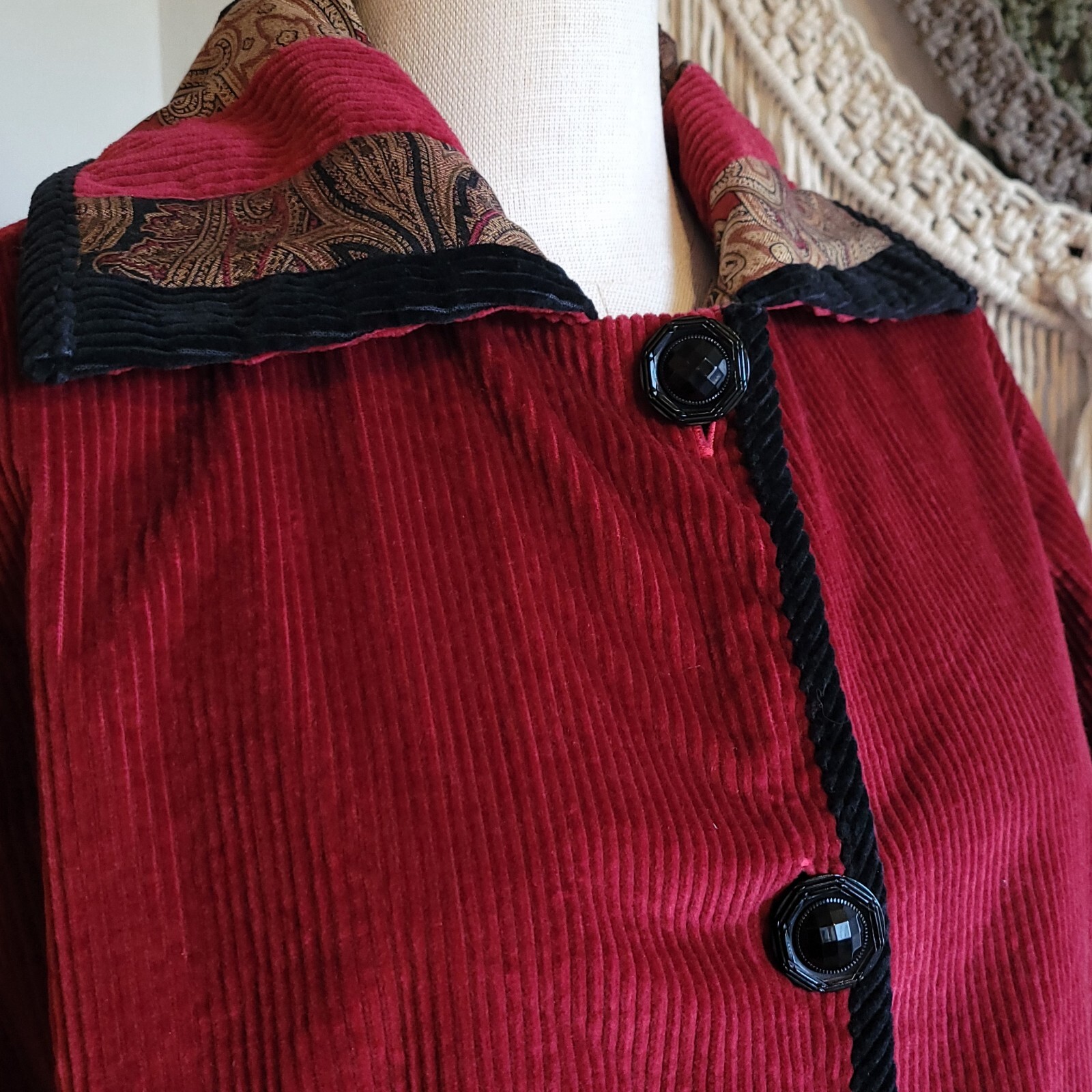 Vintage Suttles & Seawinds Size Medium Corduroy Patchwork Black Red Paisley Coat