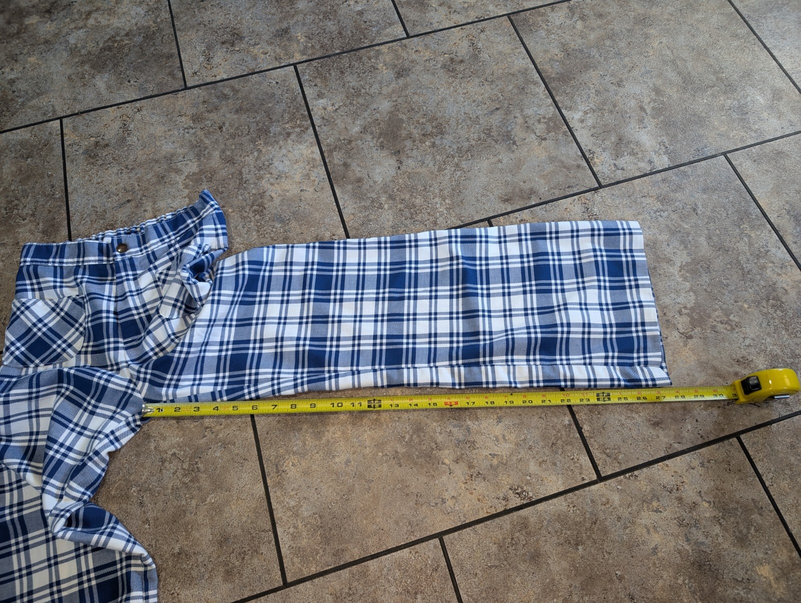 Pretty Please Late 60s/Early 70s Plaid Flared Pants Women’s 24″ Waist