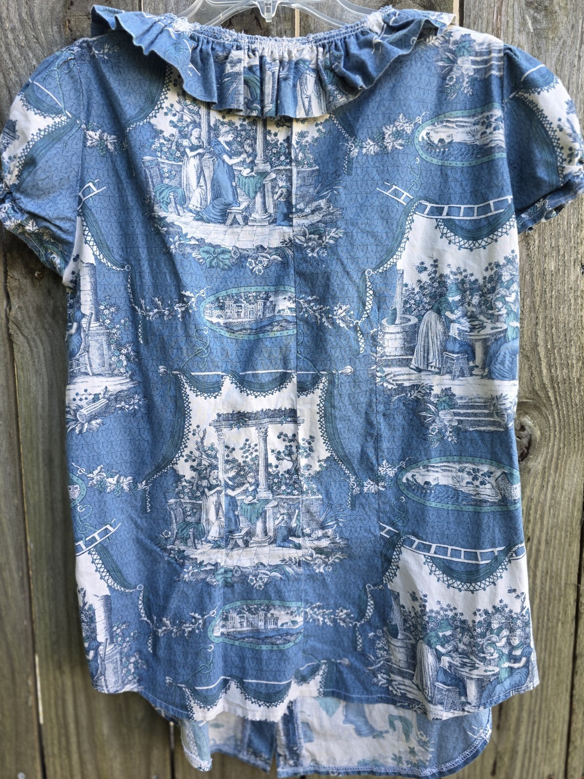 M Unbranded 80s 90s Handmade Top Bodice Detail Blue Graphic Ruffle V Neck