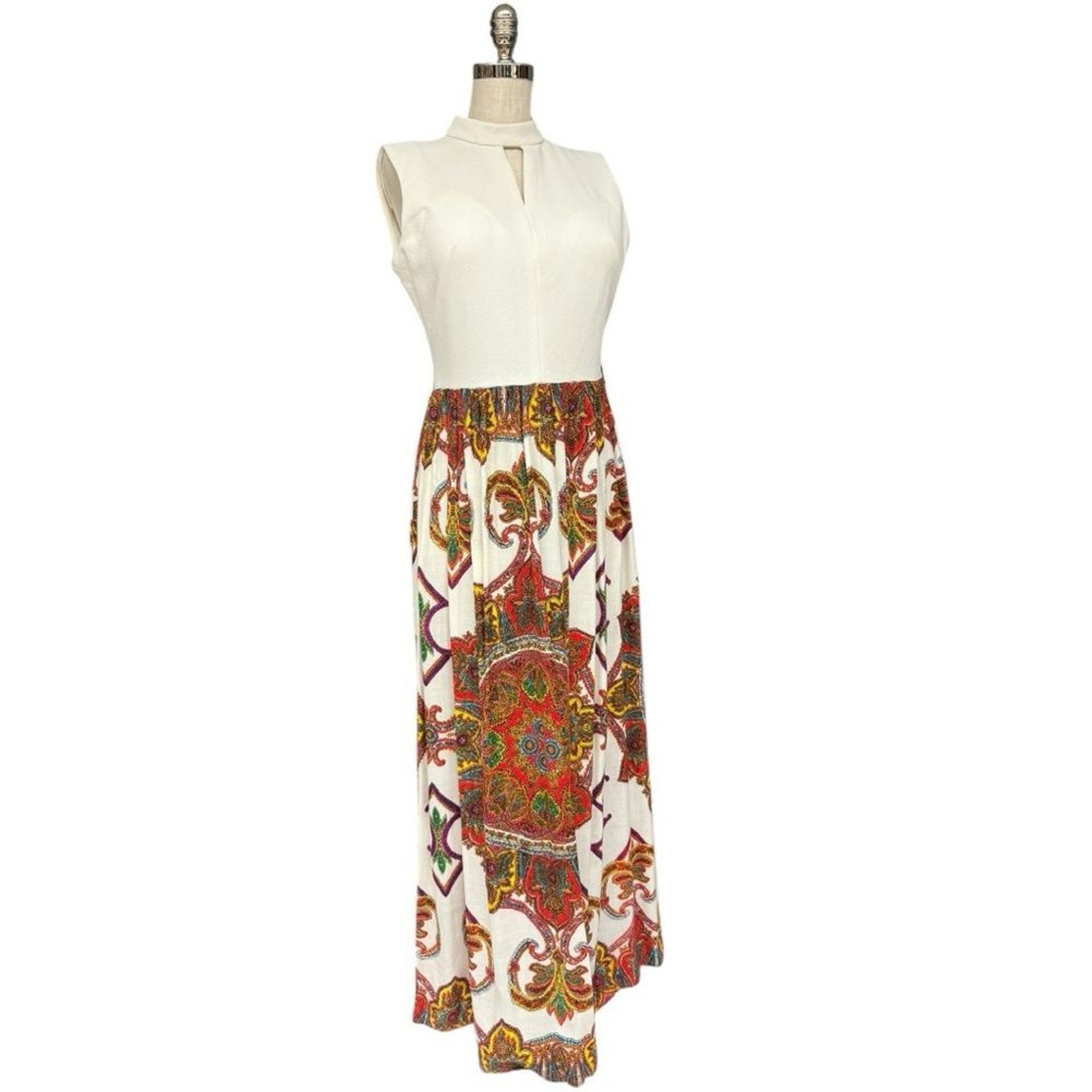 Vintage Mod Maxi Dress White Top Multicolor Paisley Skirt Sleeveless 70s Hippy
