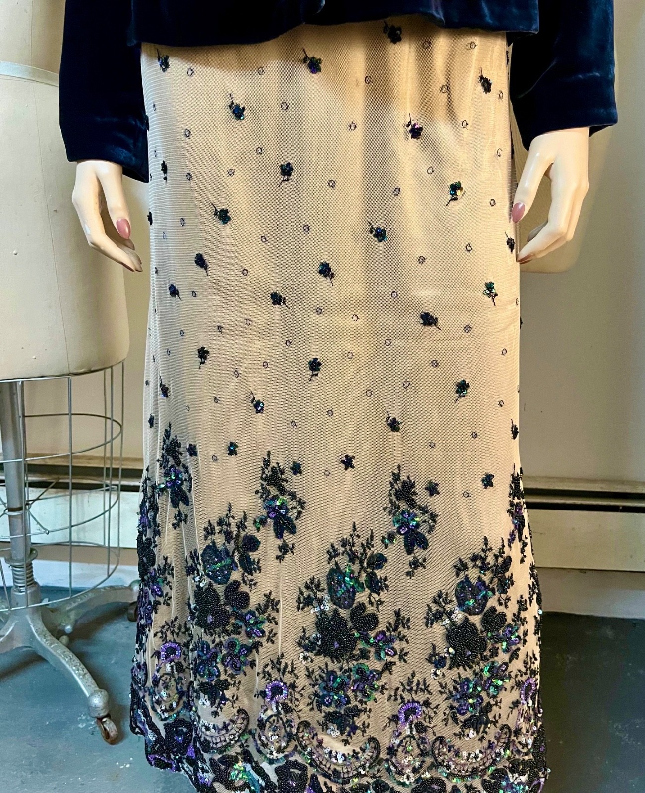 Excellent Vintage J Peterman Belle Epoque Silk Beaded Skirt Size 8 Waist 28-29