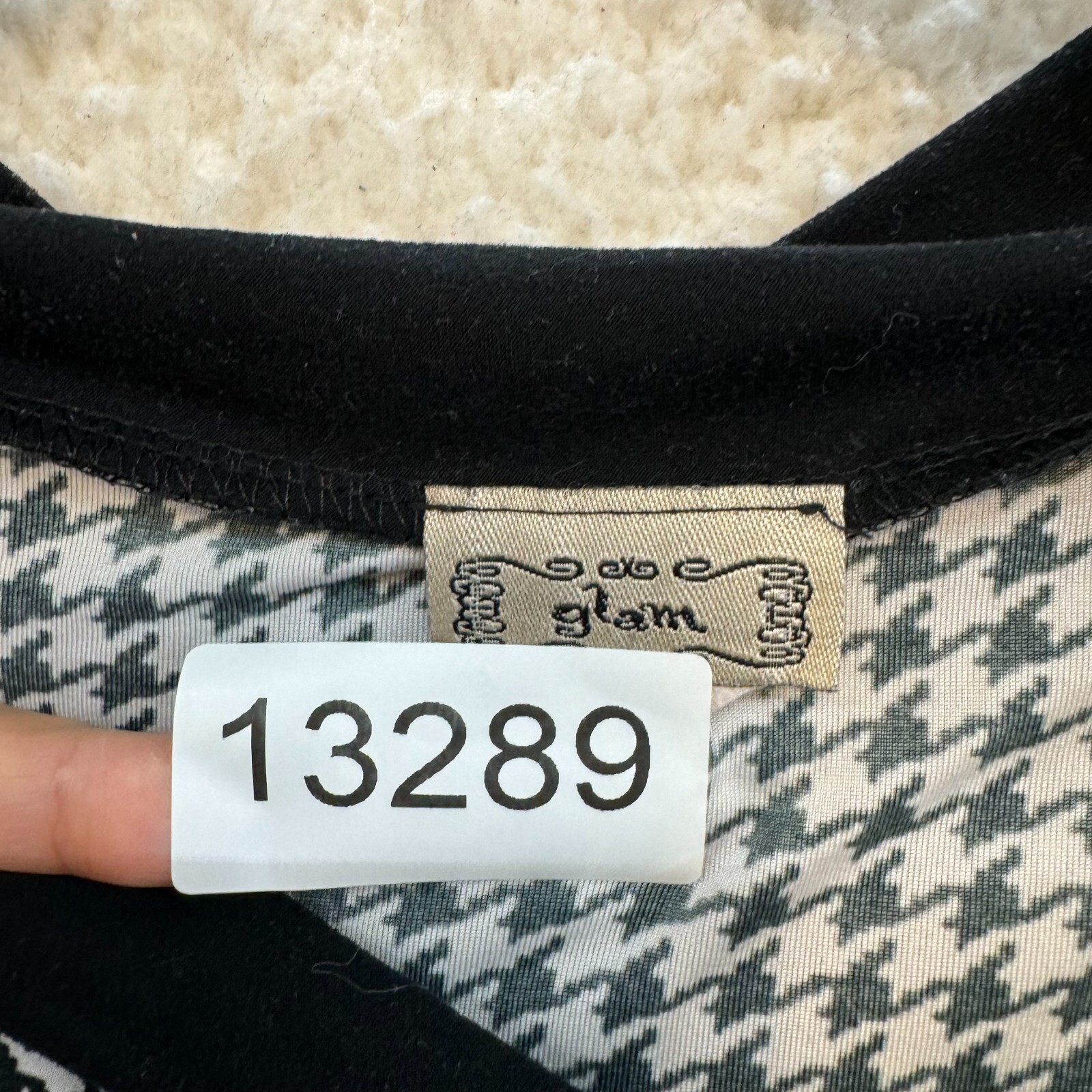 Y2K Vintatge Top S Small Black White Slinky Stretch Houndstooth Preppy Corpcore