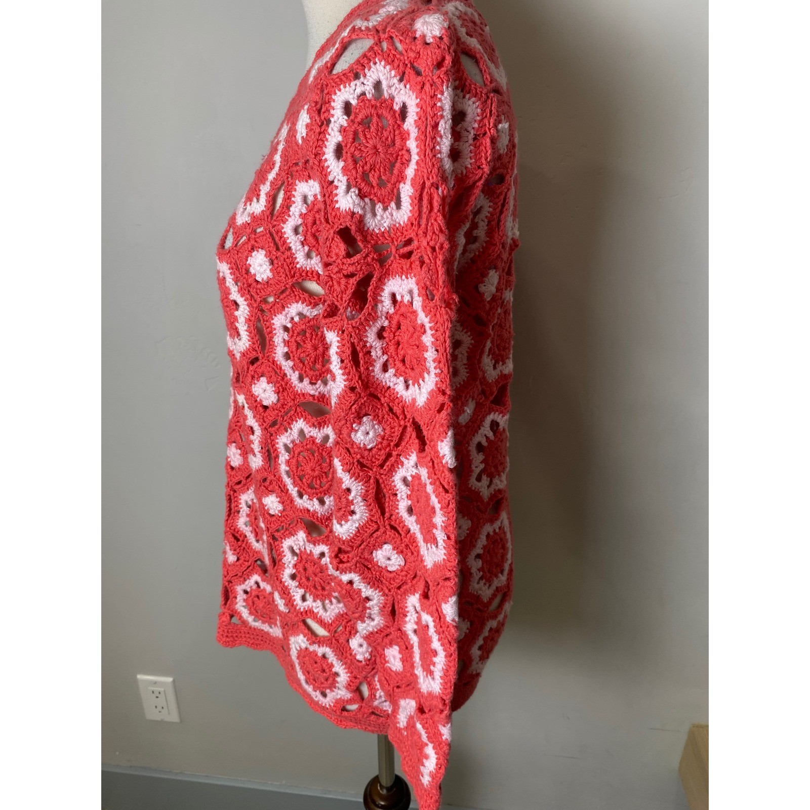Vintage One Step Up Crochet Granny Square Sweater V-Neck Coral Pink 90s OSFA
