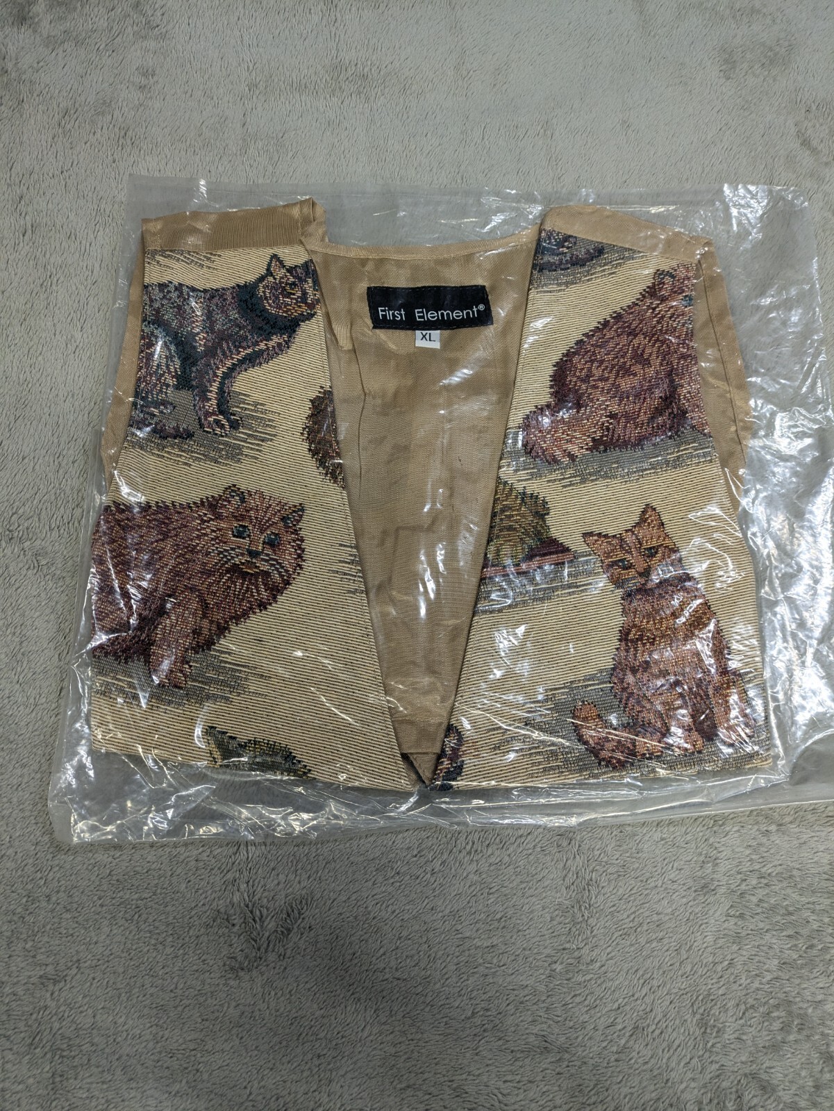Vintage Nadia Embroidered KITTY CATS Tapestry Women’s XL Grandmacore Vest NEW v1