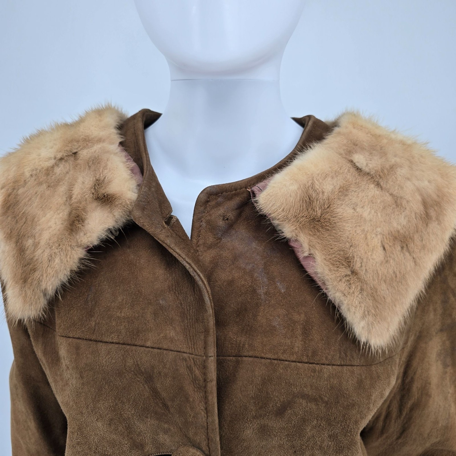 Vintage 1960s Unbranded Faux Fur Collar Camel Color Suede Coat (16L/Large)