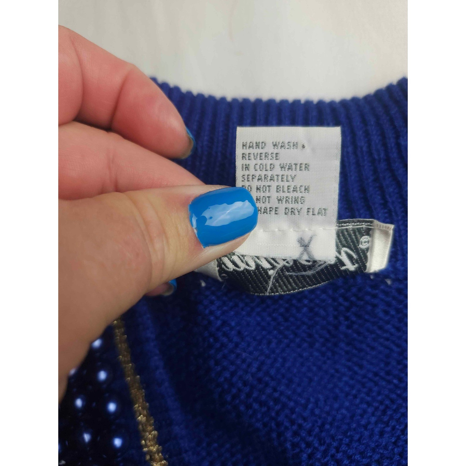 Eminent Vintage Royal Blue Cable Knit Pearl Beaded V-Neck Sweater Small Womens