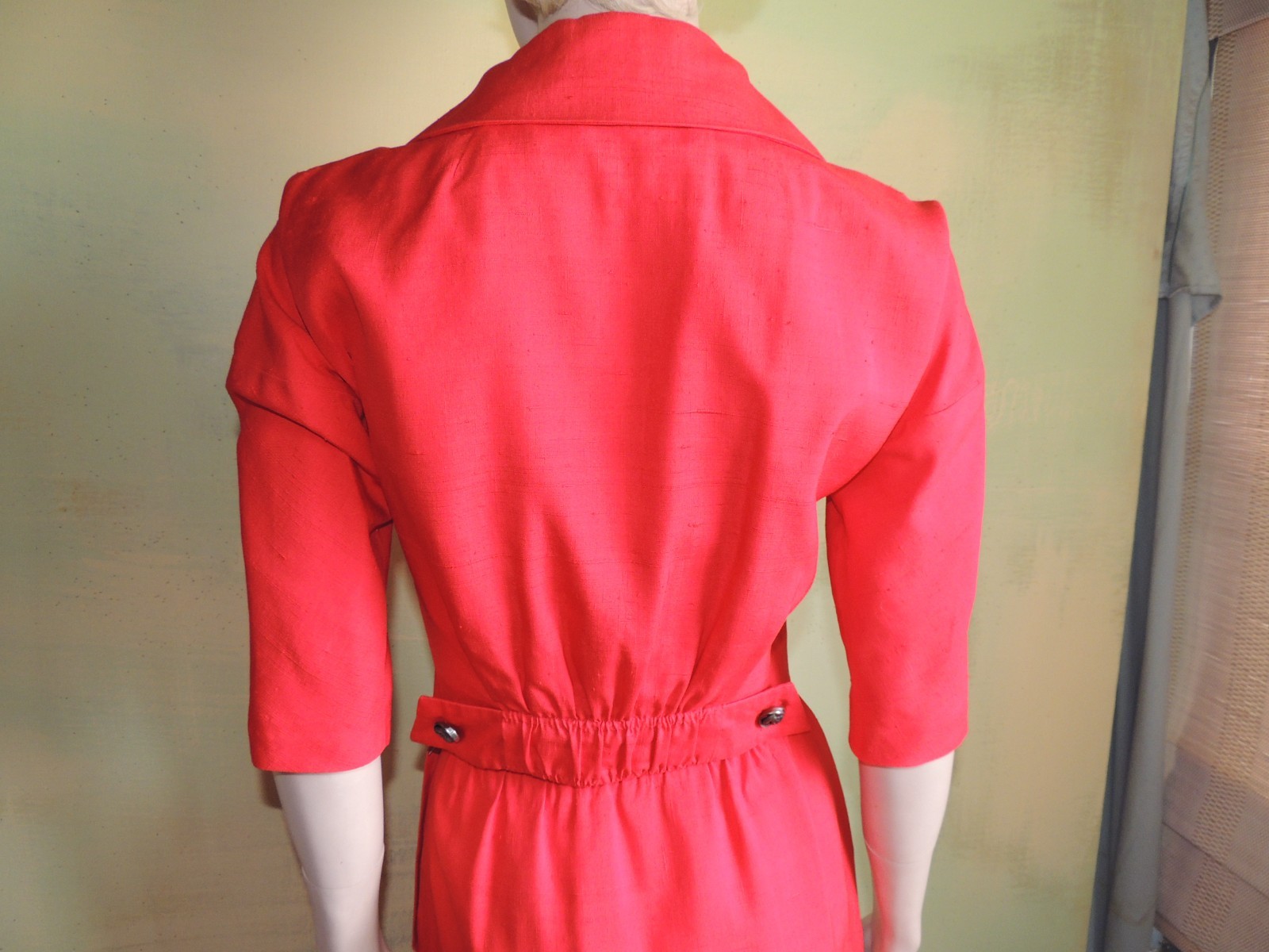 S Petite 50s Iconic Red Women’s Skirt Suit Pure Silk Dupioni Loomed n Italy Bows