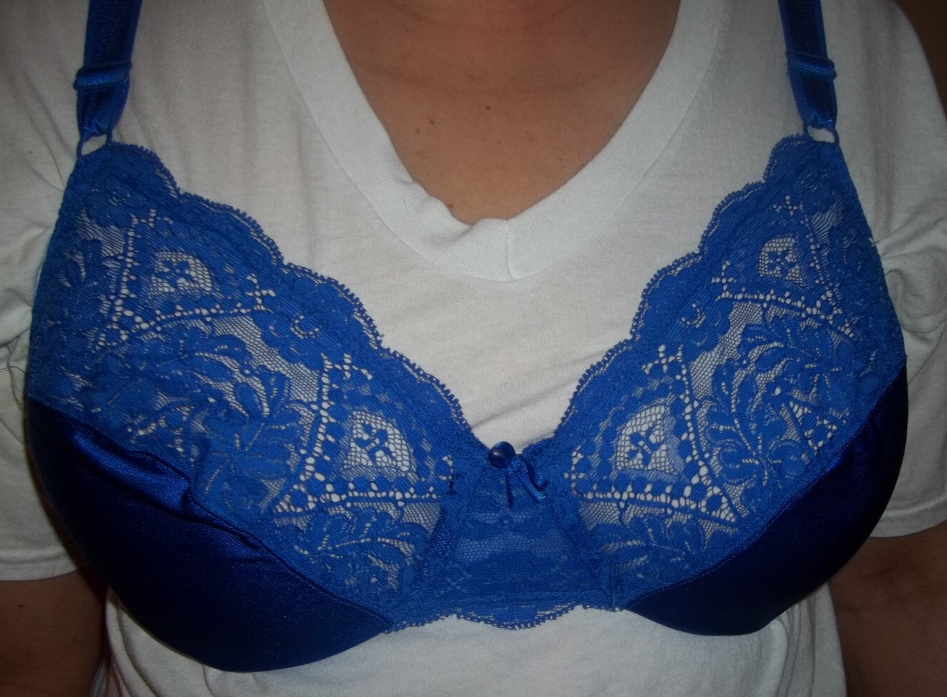 Vtg USA Vanity Fair 75-135 sz 34D Blue Underwire Satin and Lace second skin Bra