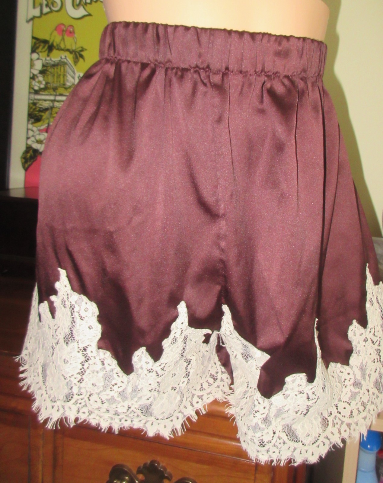 UB DEEP BURGUNDY mega LACE trim POLY SATIN silky sleep shorts IVORY LACE size XL
