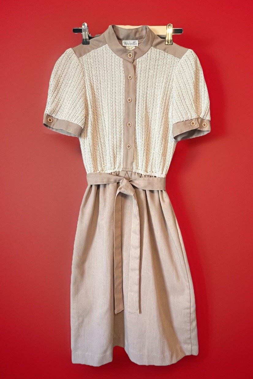 Vintage 1950’s Mavinette Beige And Brown Button Up Dress, Size 4