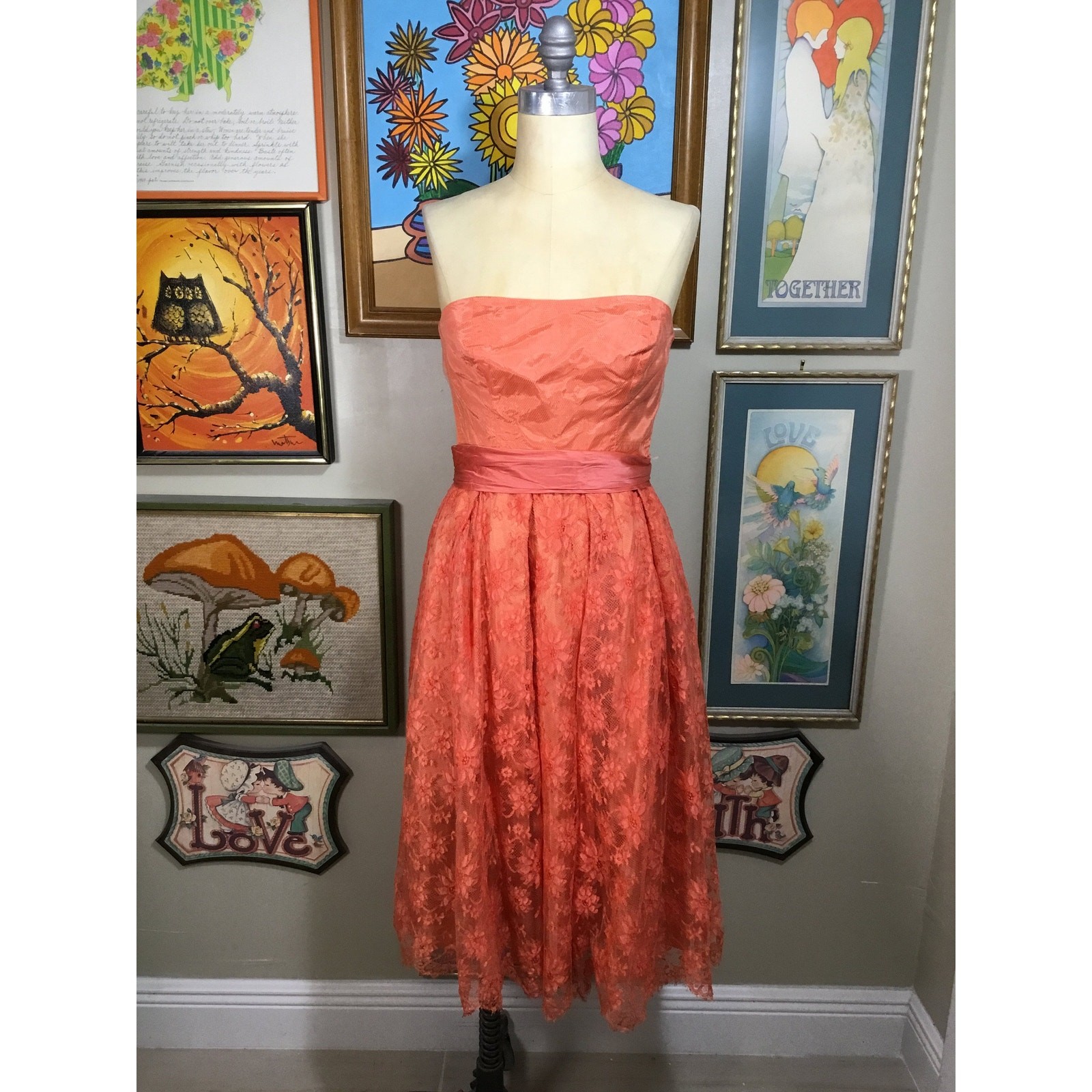 Vintage 1950s Orange Lace Prom Dress Strapless Floral Acetate Formal Party Gown