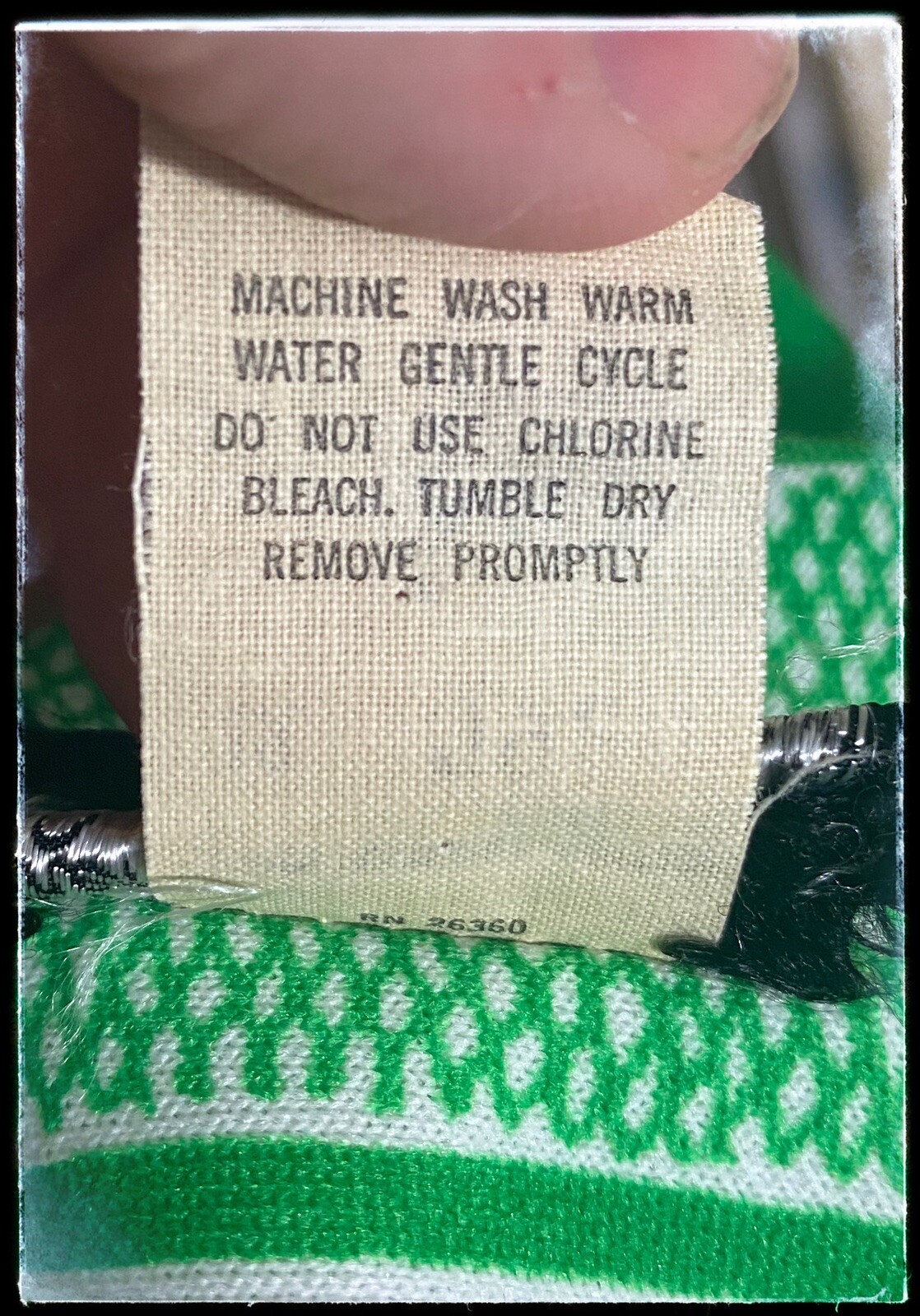 Hawaiian Trends By Jerrie Lurie Vintage Green & White Floral Sarong Larger Size