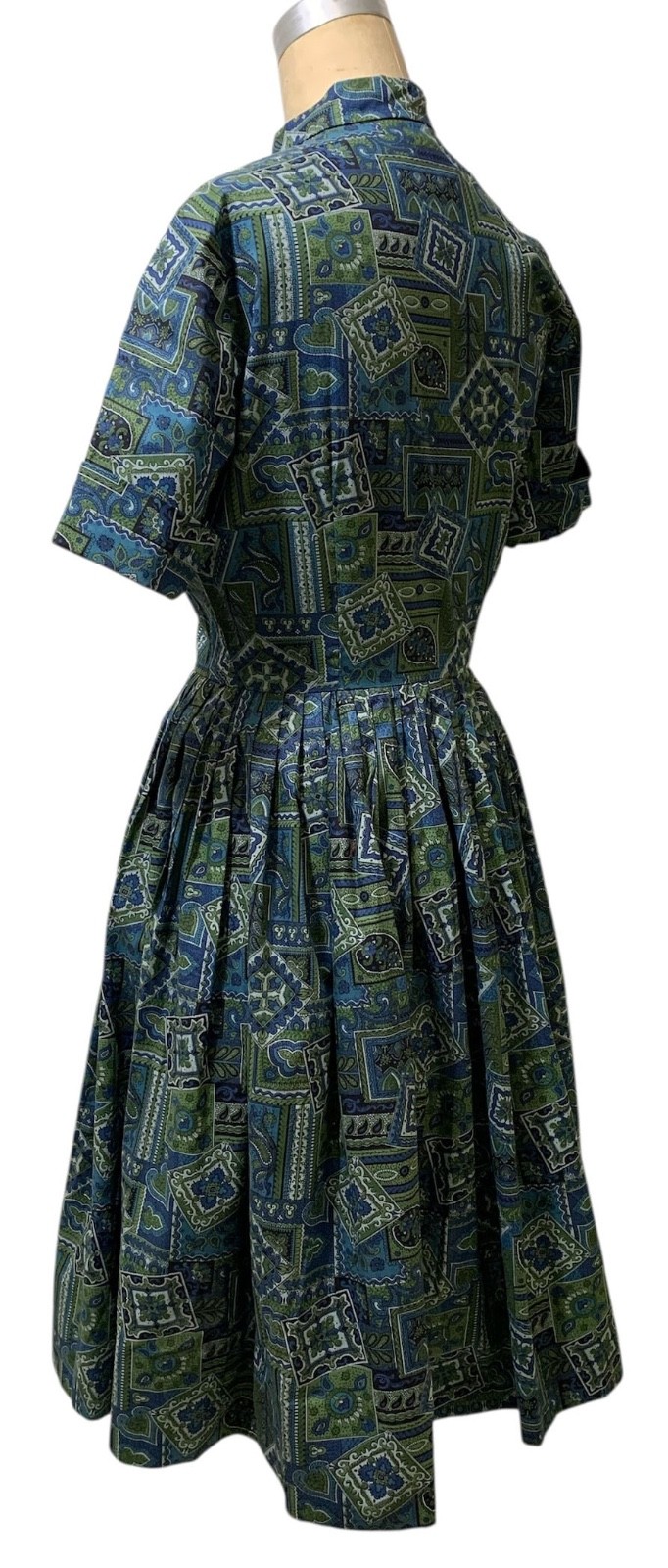 Vintage 60s Women’s SS Blue Green Paisley Cotton Shirtwaist Dress – Sz M