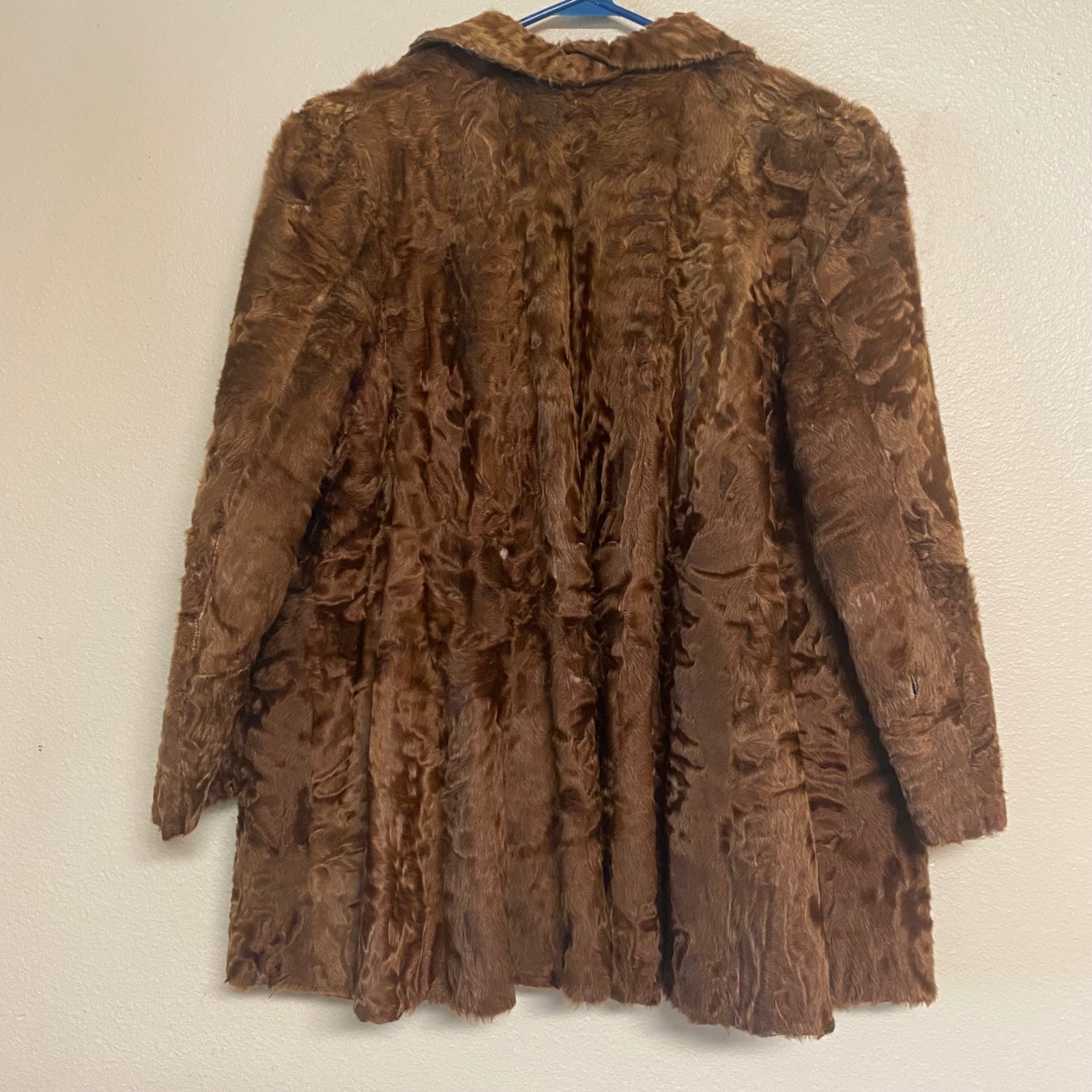Vintage Mackenzie Furs Brown Mouton Fur Coat Jacket Milwaukee New York