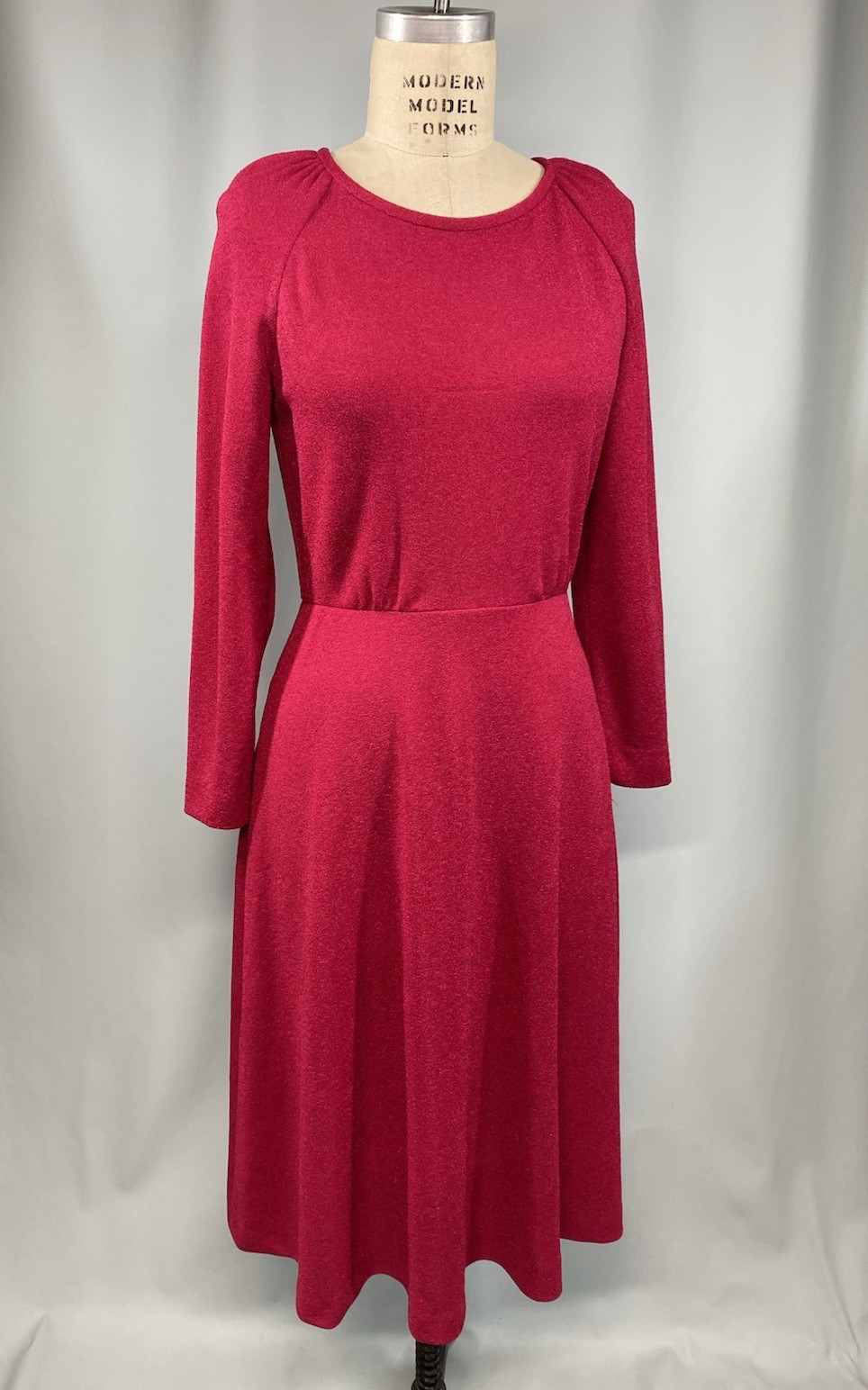 Vintage Dress SIZE MEDIUM red long sleeve LESLIE FAY 70s 80s classic long sleeve