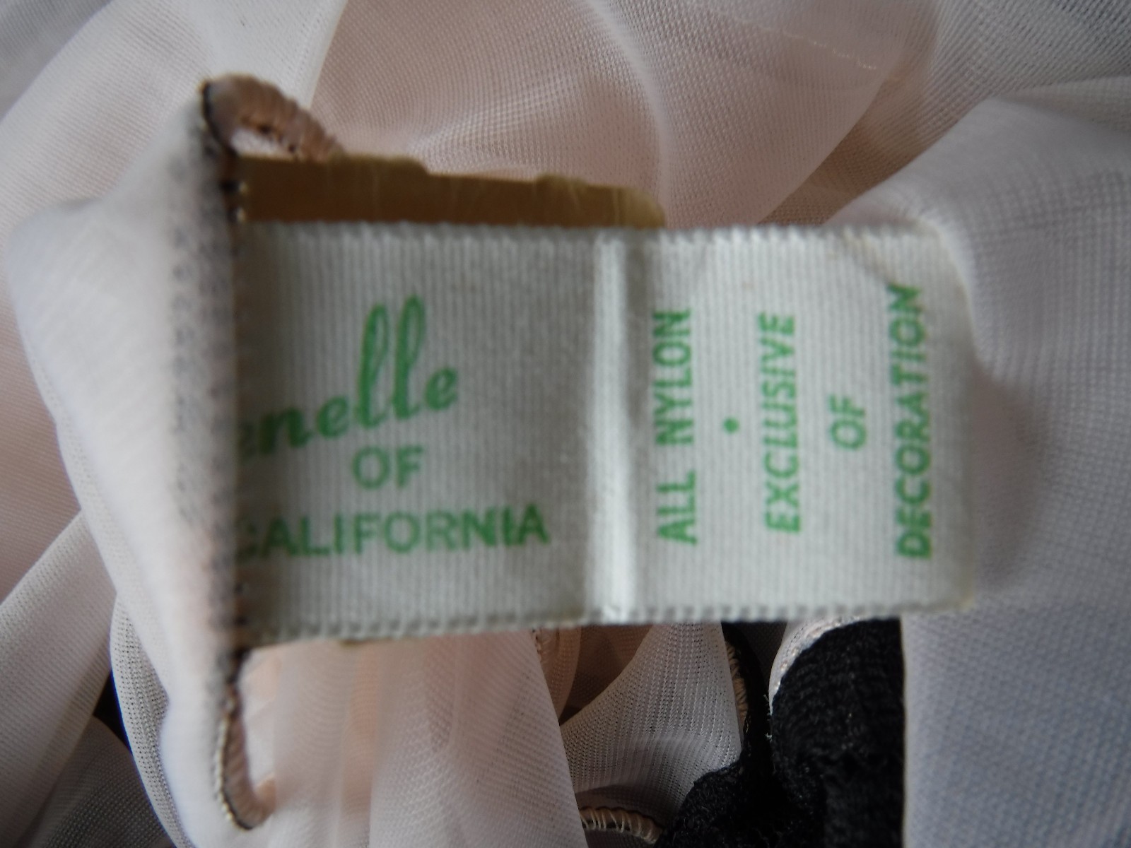 Gorgeous & Rare! VTG 60’s Jenelle of California Lingerie Lace Chiffon Lined S/M
