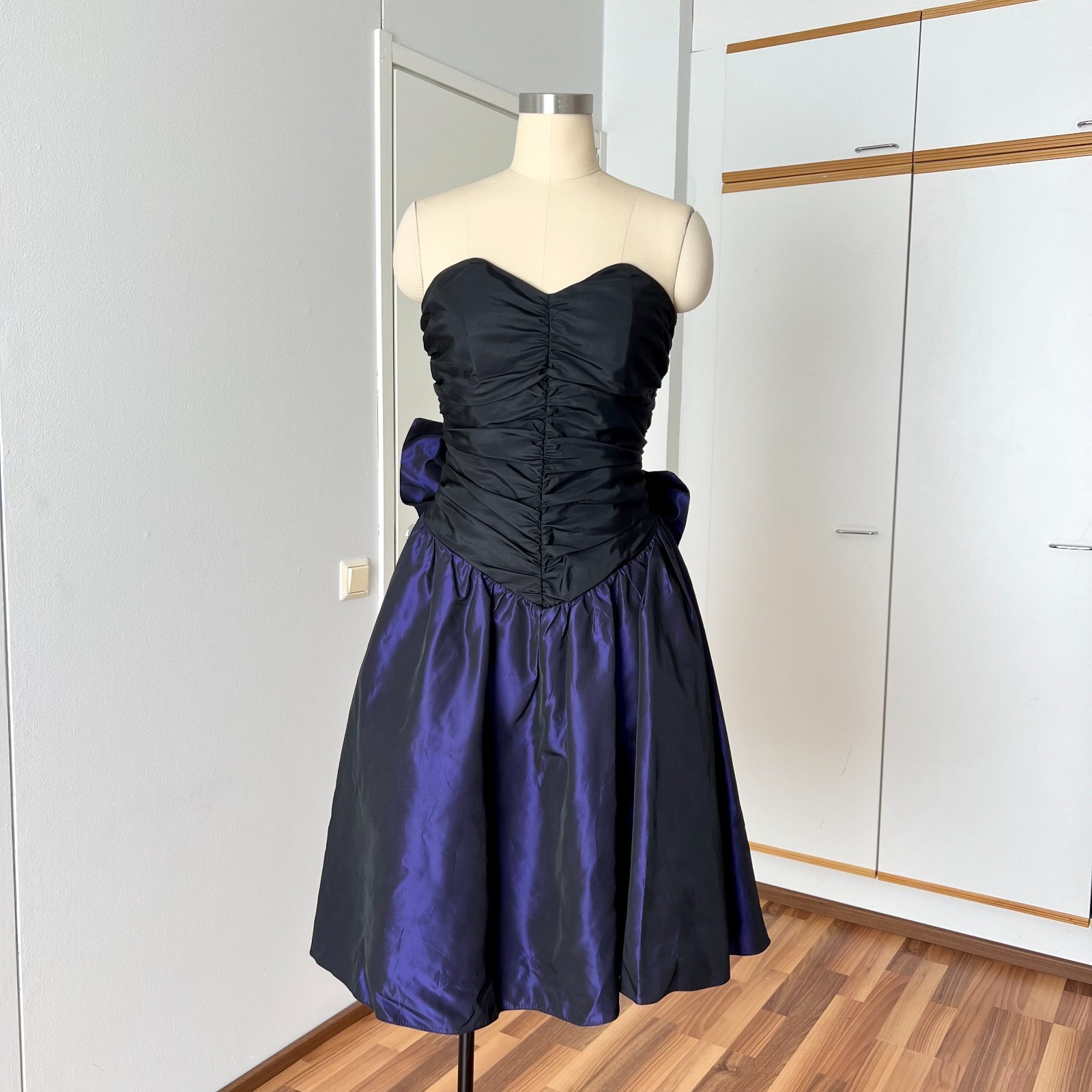 1980s Taffeta Prom Party Dress Bow Back Ruched Cocktail Strapless Gown EU 36