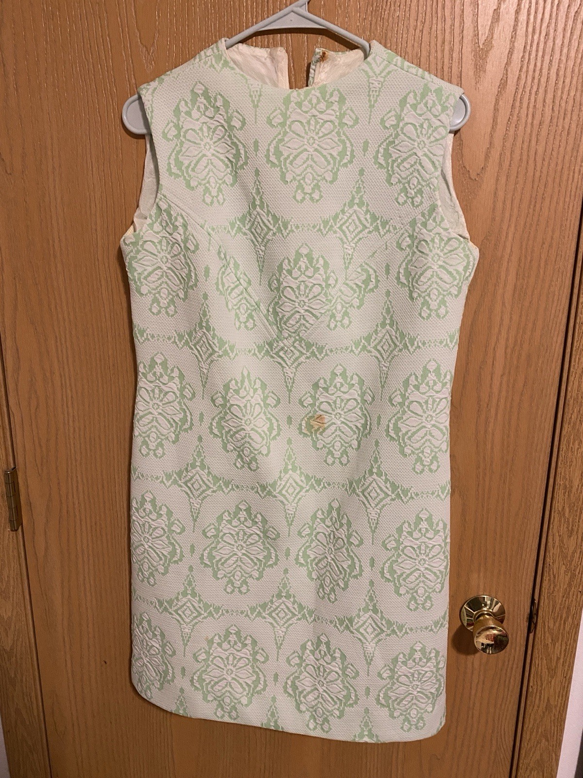 Antique Green Ladies Garment Workers Dress 1950s Style 34in Long