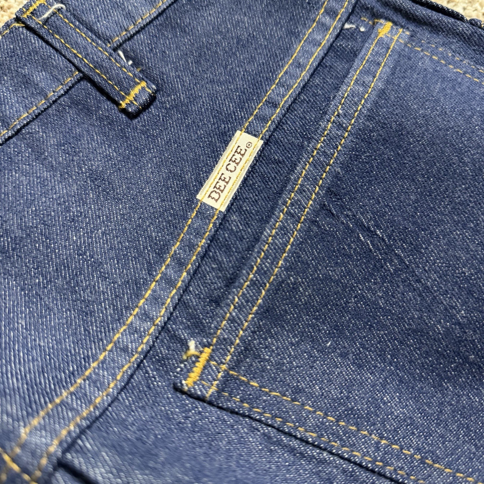 Vintage 70s DeeCee Raw Denim 32×33 Bootcut Pressed Pleated USA Western Work Wear
