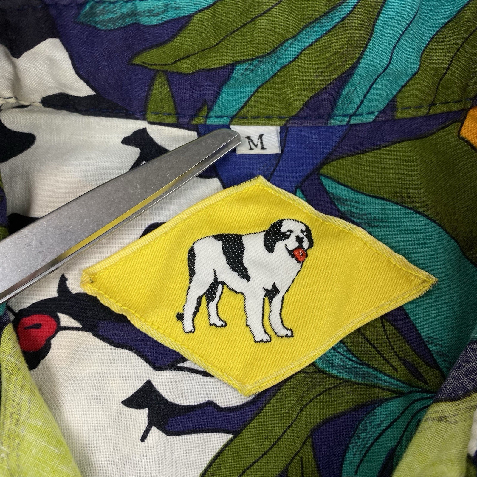 vintage 90s BIG DOGS womens button up shirt M Hawaiian Fruit Lemon Lime aop
