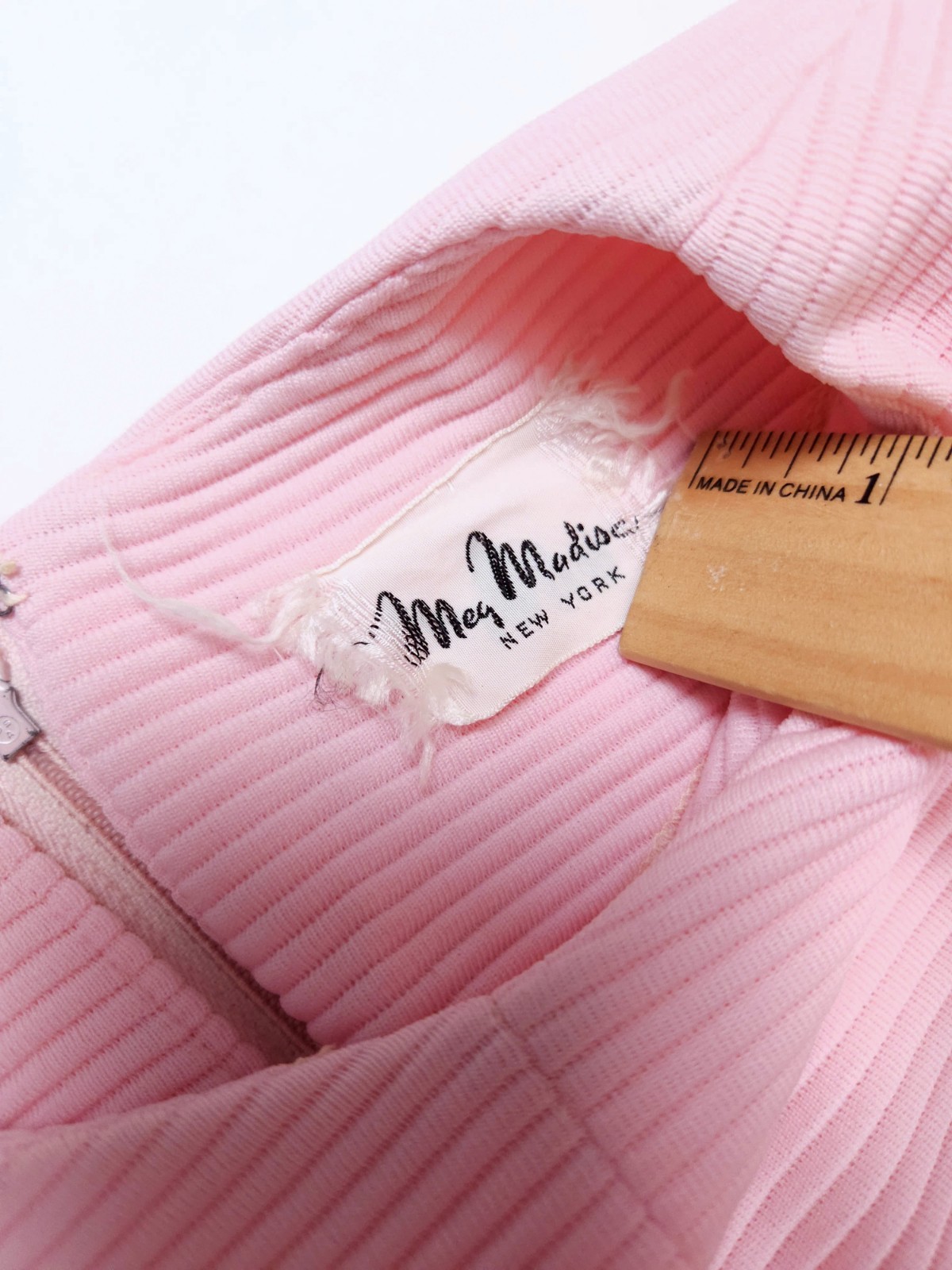 Meg Madison Vintage 60s Pink New York Ribbed Lace Shift Dress Medium