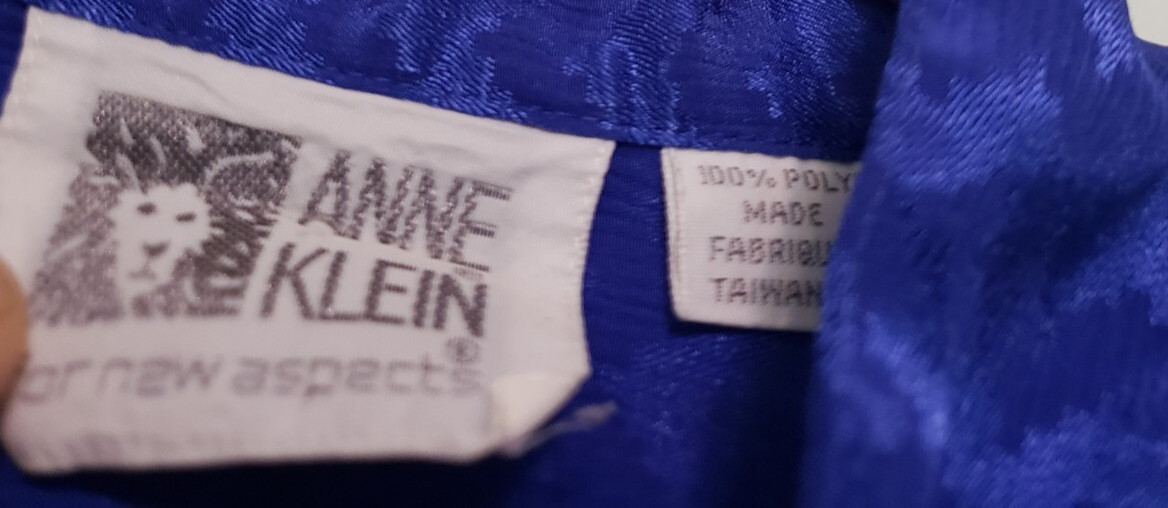 Vtg Anne Klein Womens 14 Blouse Blue High Collar Office Secretary Chevron Shiny