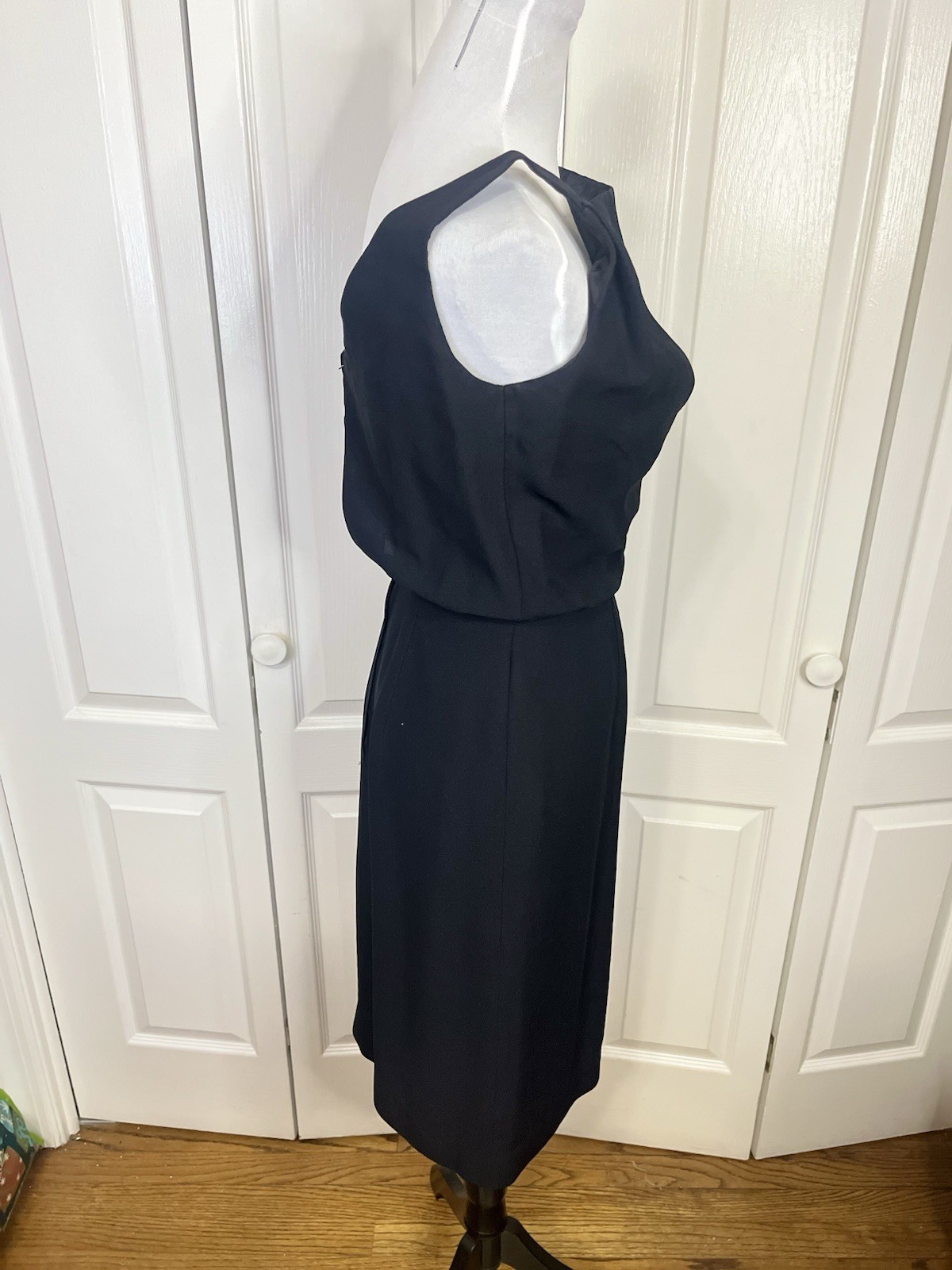 Vintage 1950s-60s Lilli Diamond Black Crepe Cocktail Dress Sz 4 Old Hollywood