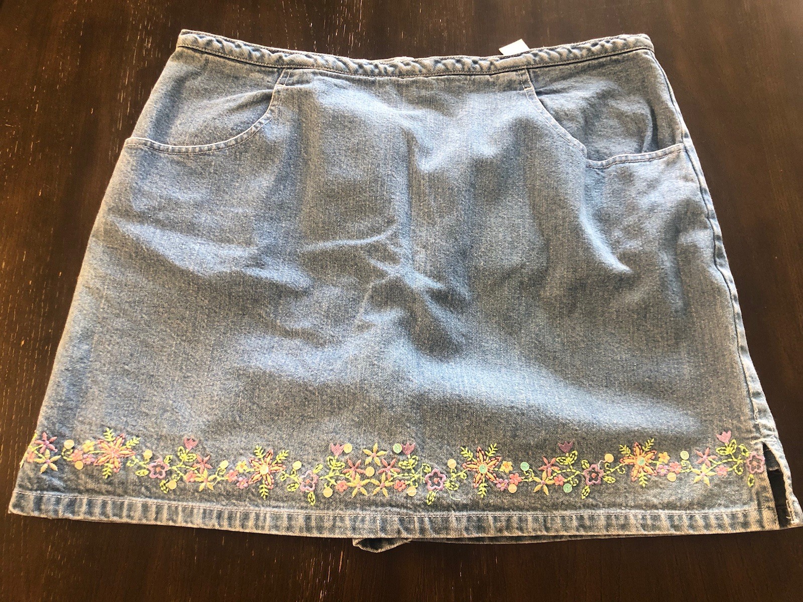 Vintage 90s LA Blues Size 16 Denim Skort With Floral Embroidery