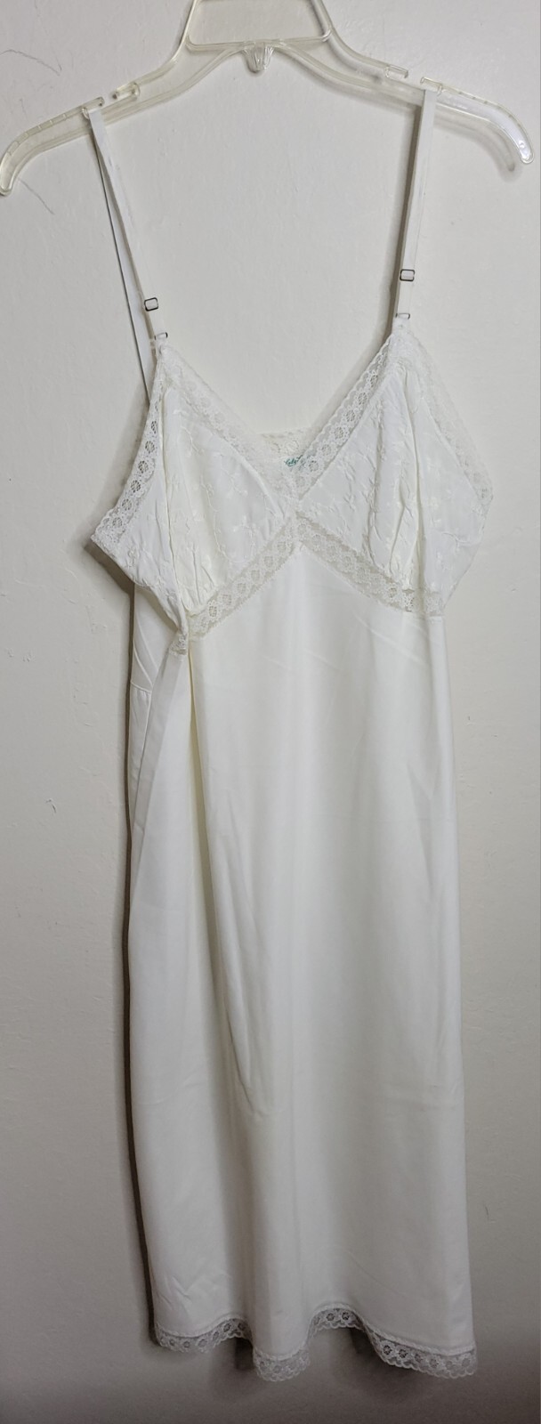 Vintage Lady Lynne Zephyr Baptize Full Slip Size 40 White Union USA Made