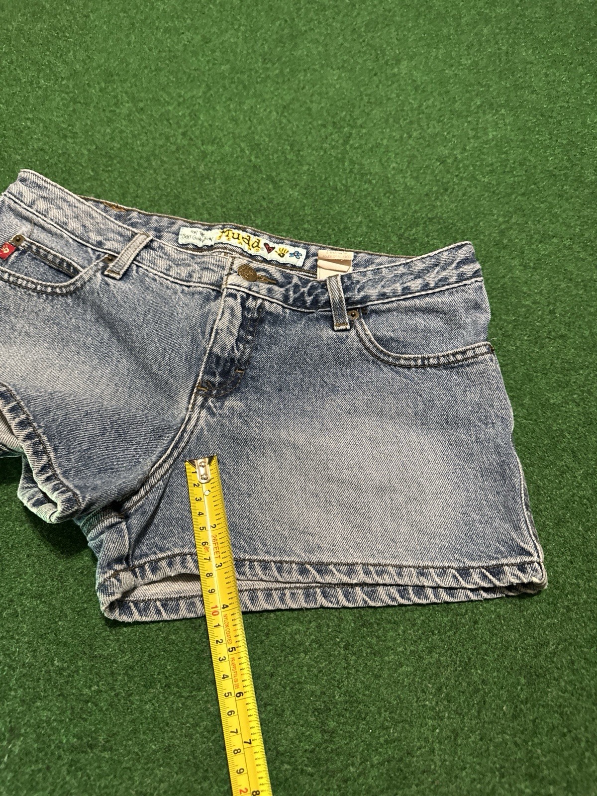 Mudd Vintage Denim Shorts Womens 13 32 Waist 3” Jorts 90s Y2K Hip Hop Grunge