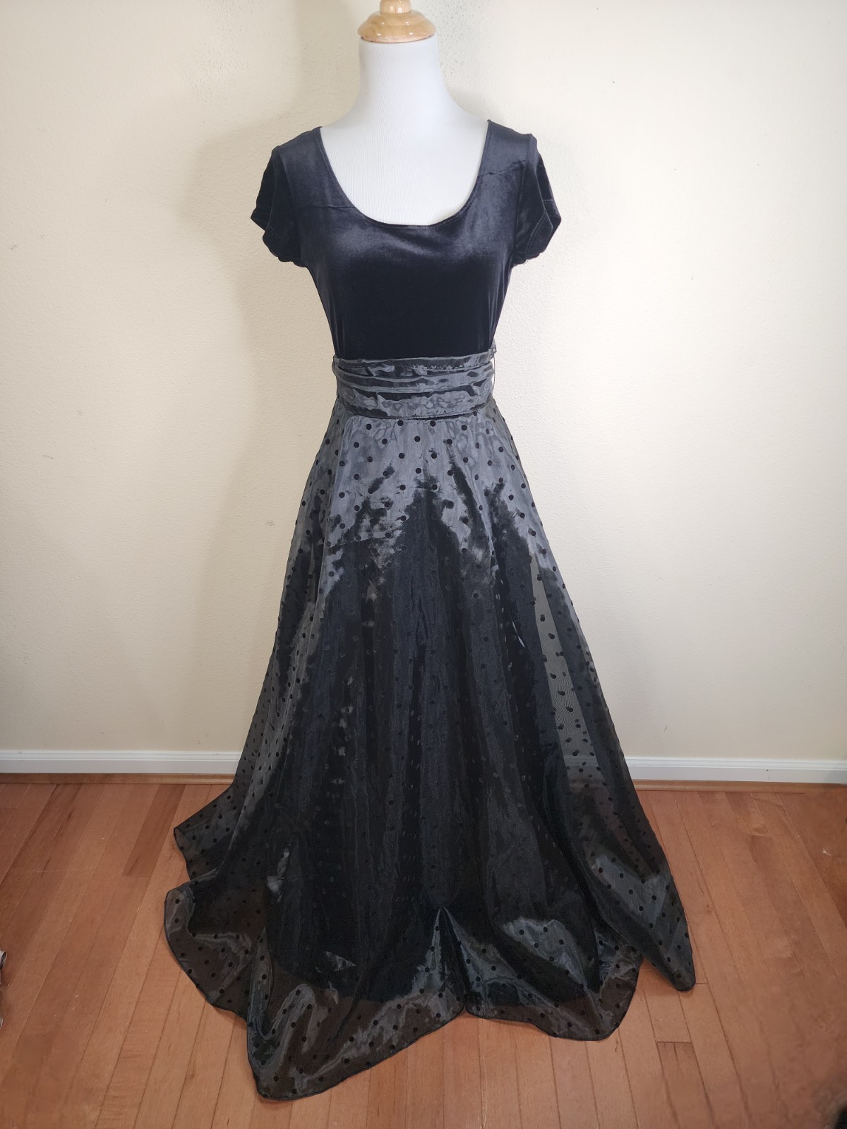 Vintage Velvet Organza Belted 5/6 Short Sleeve Polka Dot Whimsical Fairy Dress