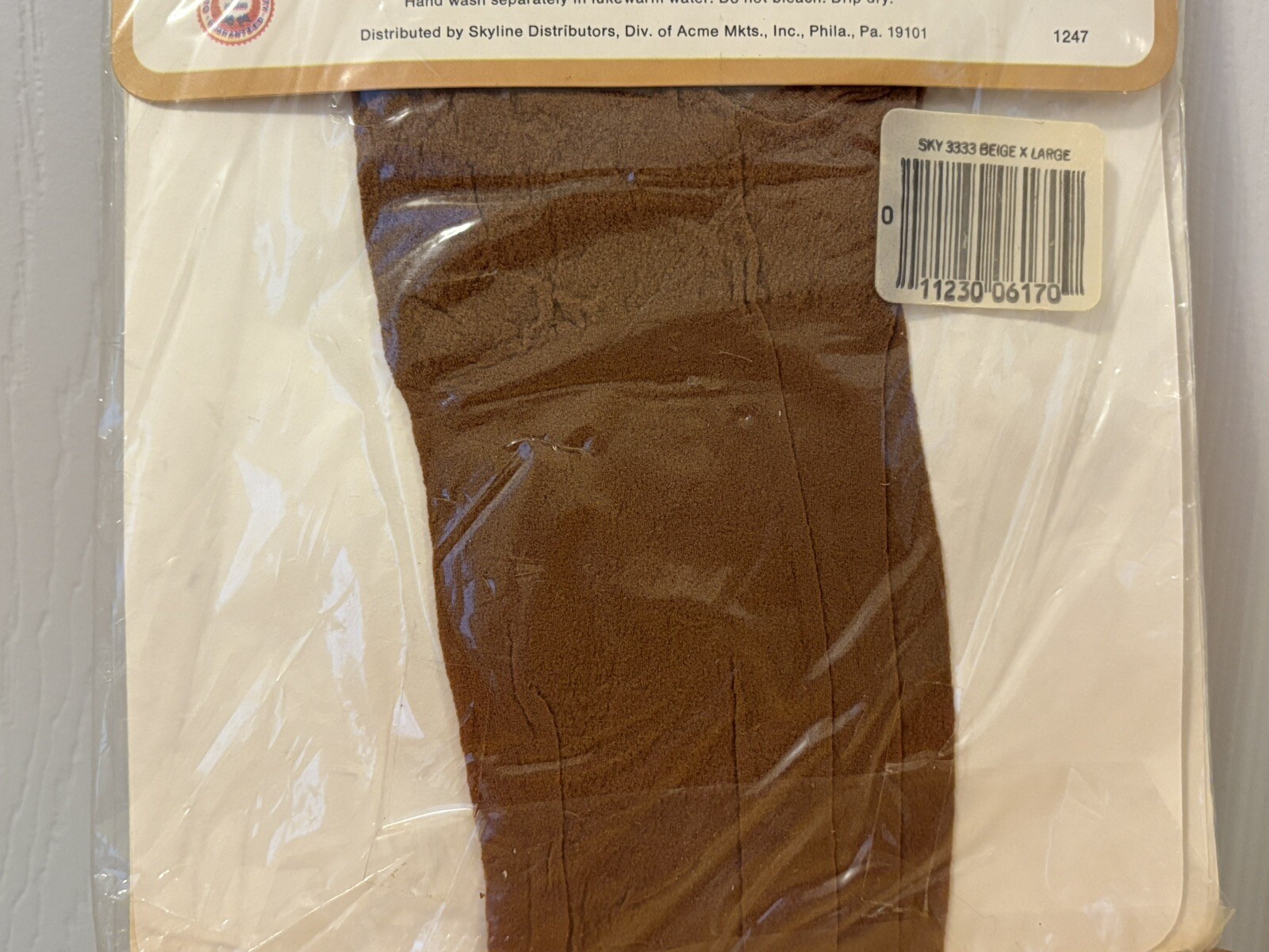 Skyline Big Girl Panty Hose Beige Panty Hose 780-095 XL 200-240lbs Hips 48”-60”