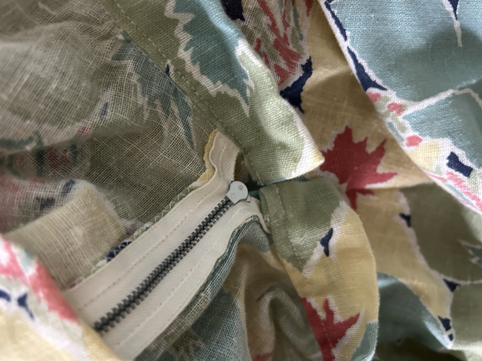 50s Cotton FULL Circle SKIRT Floral Novelty Print Flare Vintage Gauzy Raw Hem