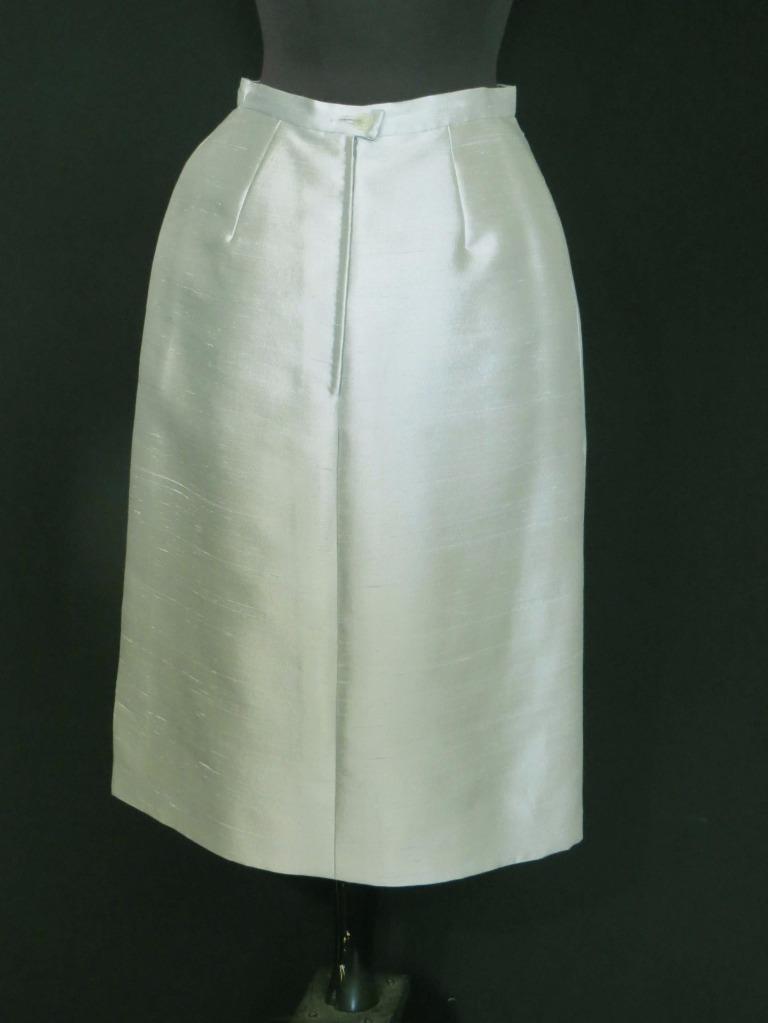 VINTAGE 1960’S SILVER BLUE DESIGNER SILK SKIRT SIZE 24 INCH WAIST 26 INCH LENGT