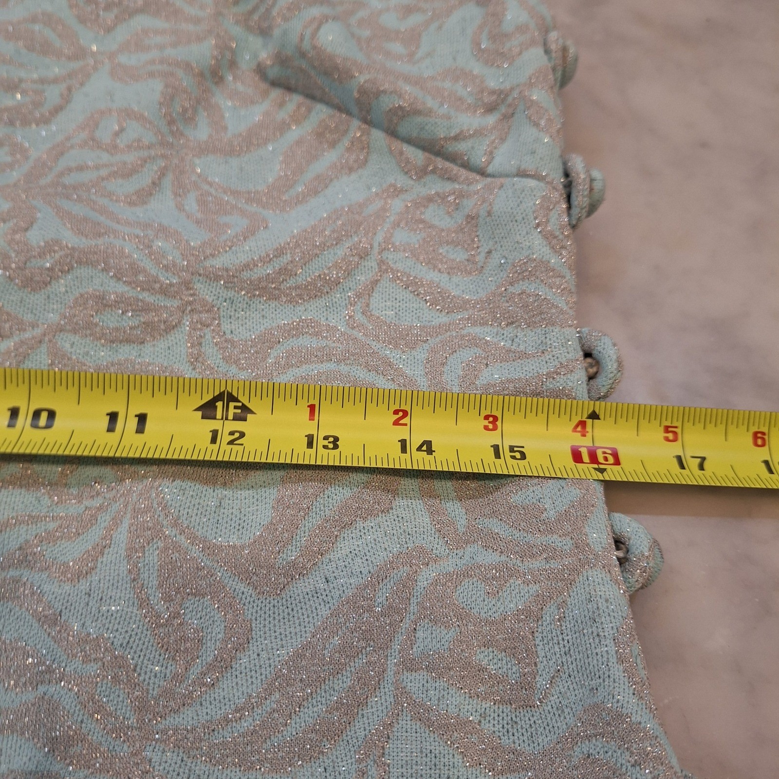 Vintage 60s Leslie Fay Shift Knits Dress Sz 12 tag (actual 8)Silver Lurex MidMod