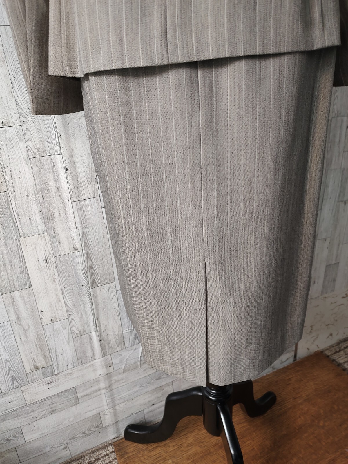 Le Suit Essentials Petite Safari NEW Beige Pin Strip 2 piece Jacket Skirt 6P