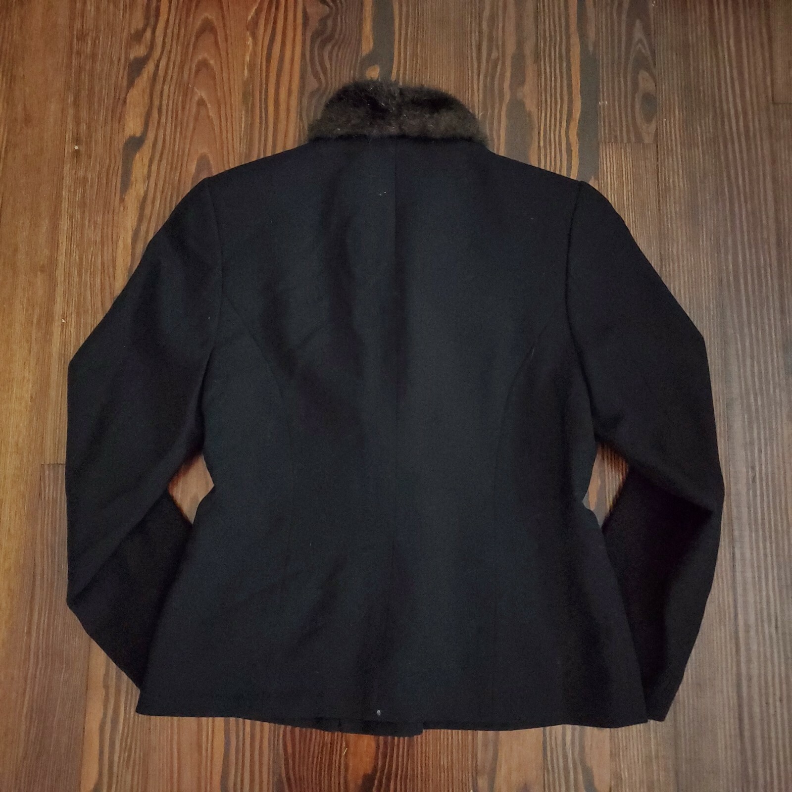 Lord Taylor Womens Blazer Jacket Coat Peacoat 2P Wool Black Fur Collar Vintage