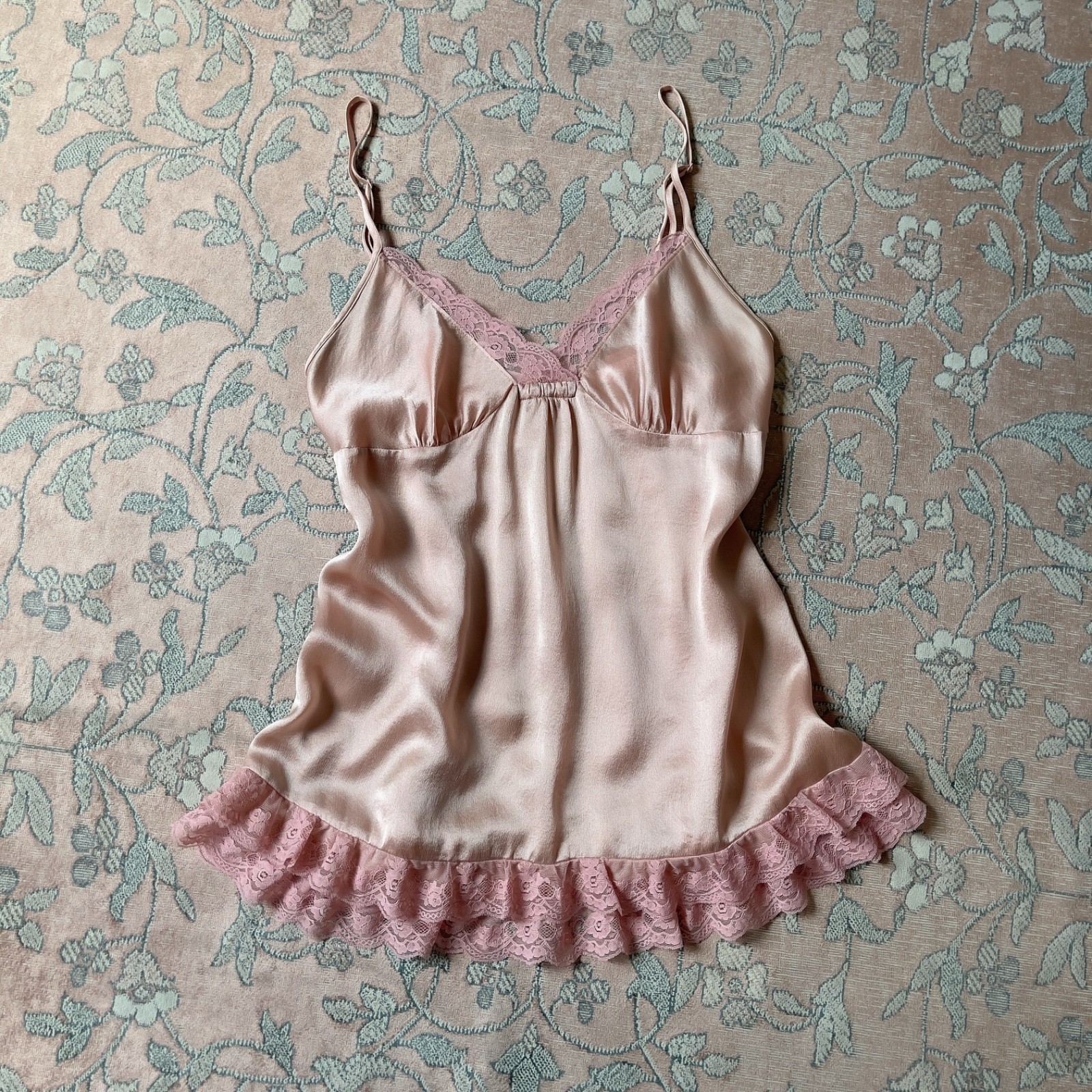 Vintage Victoria’s Secret Blush Peach Pink Silk Lace Mini Slip Dress (M)