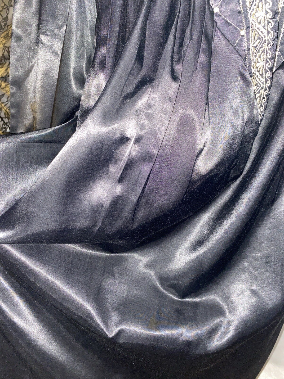 VTG Satin SHINY GOLD NIGHTGOWN POETS ANASTASIA PULLOVER NIGHT DRESS ROBE 44