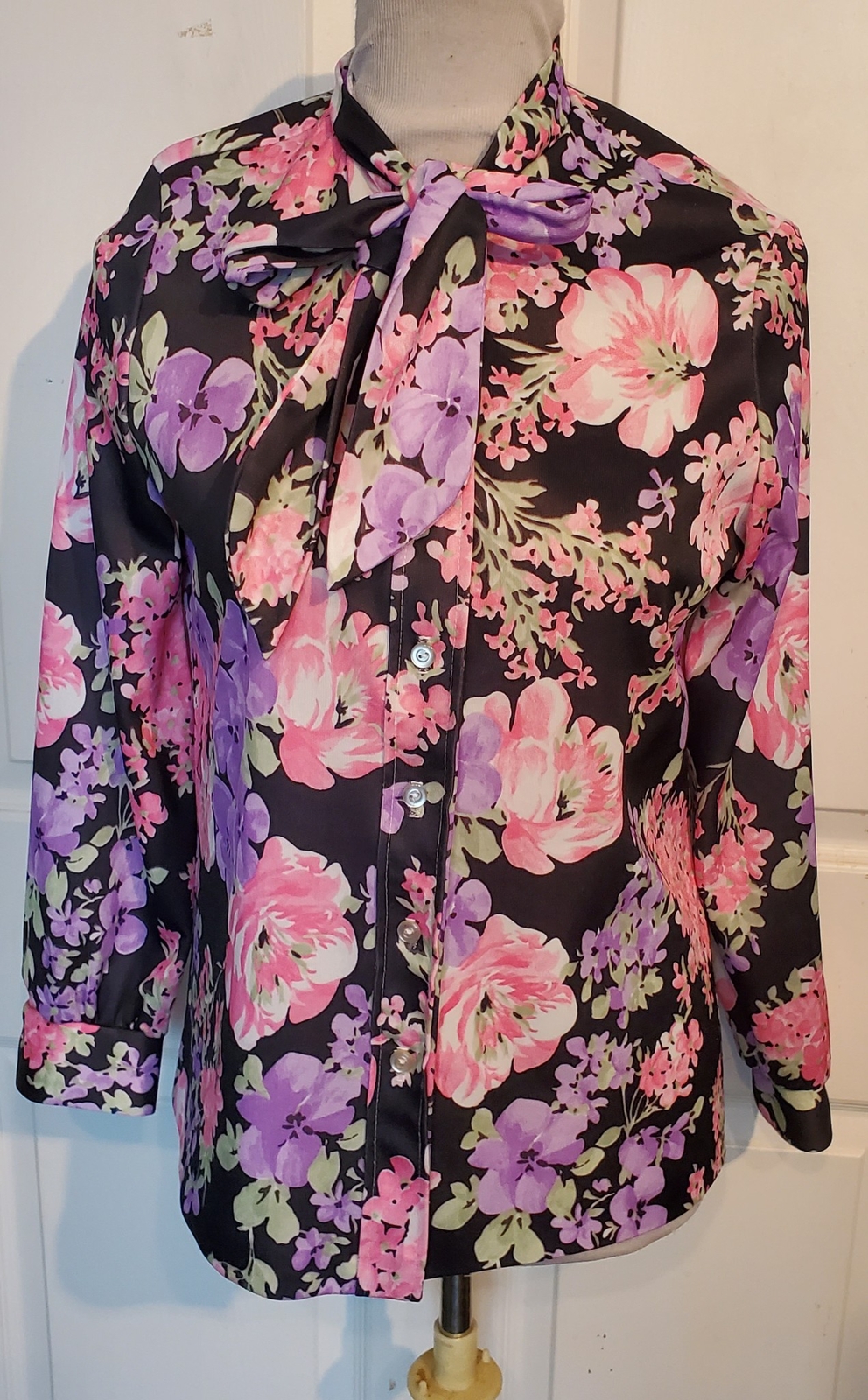 Vintage 70s Pink Purple Black Polyester Knit Blouse Tie NPC Fashions B38