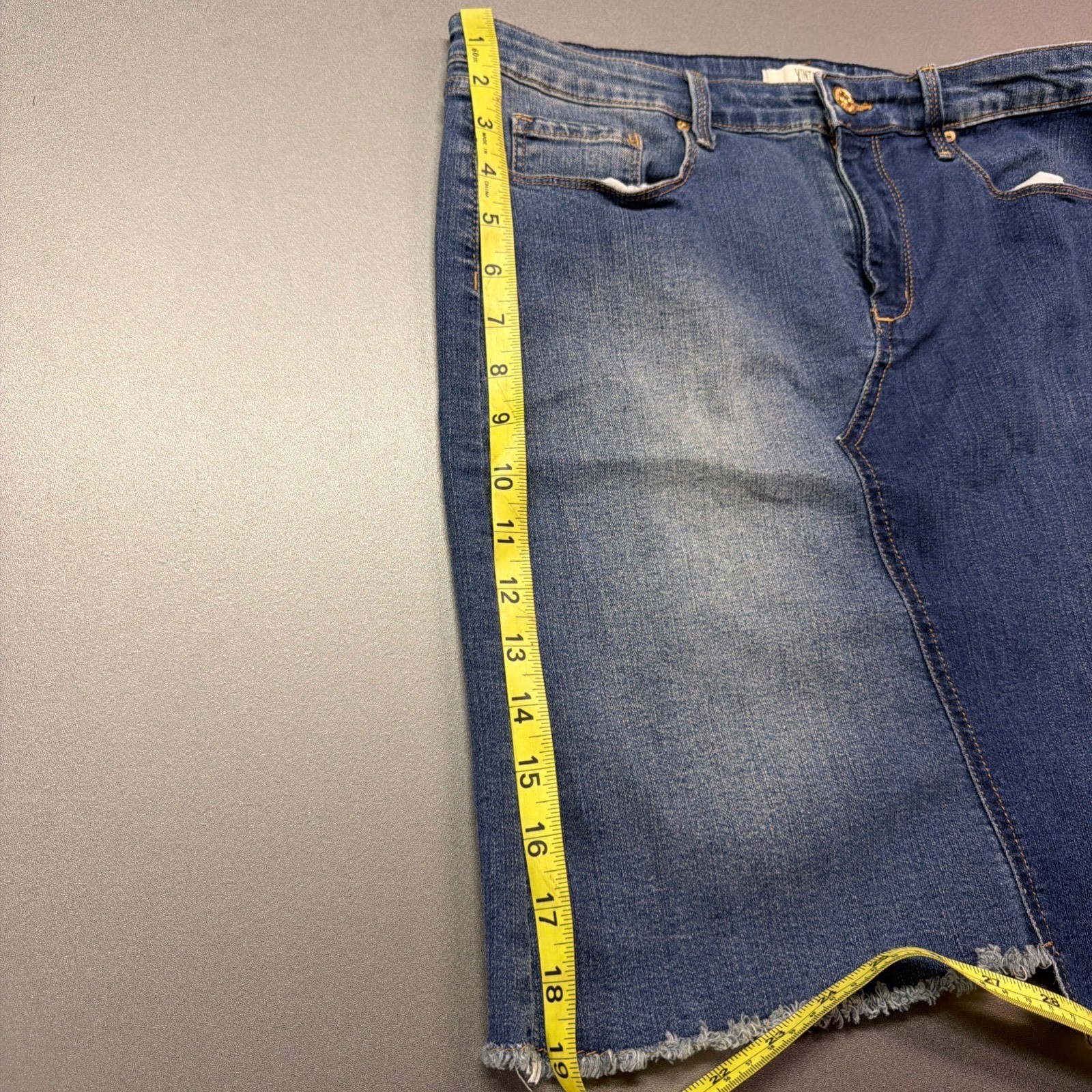 Vintage America Blues Wonderland Midi Denim Skirt Size 10 Blue Stretch FrayedHem