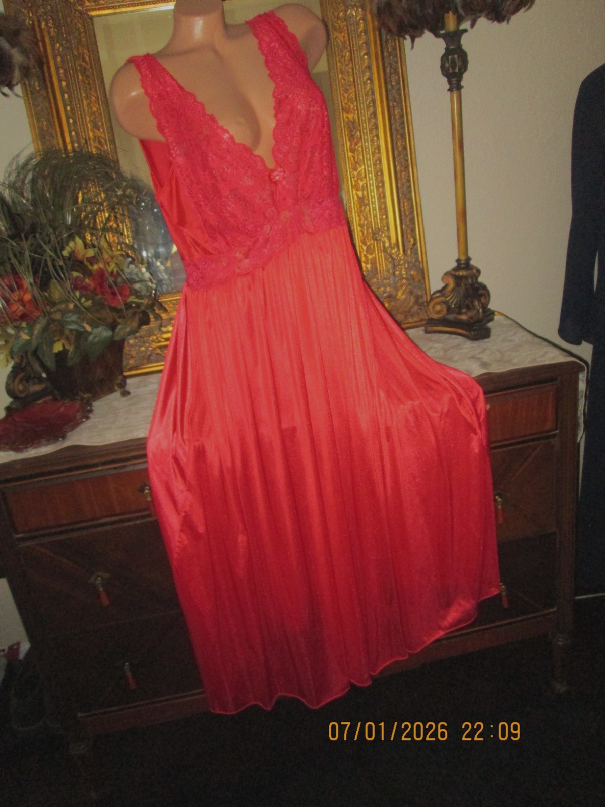 VTG 2X Shadowline BUTTER SOFT Nylon FULL SWEEP Nightgown w Lace olga esque