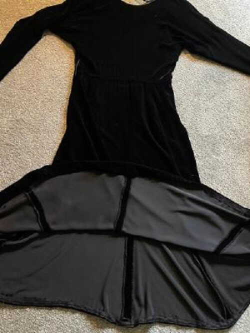 REGINA KRAVITZ NY Vtg 1980s. Maxi Black Silk Velvet dress, dolman sleeve, Size 6