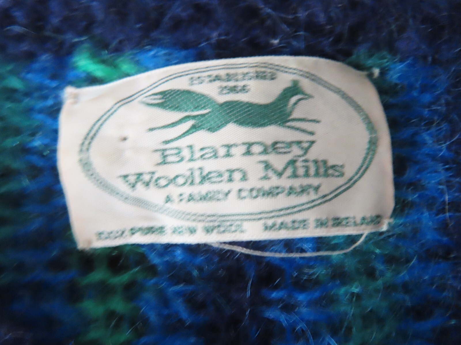 Vintage Women’s Blarney Woollen Mills pure new Wool Ireland Sweater no size