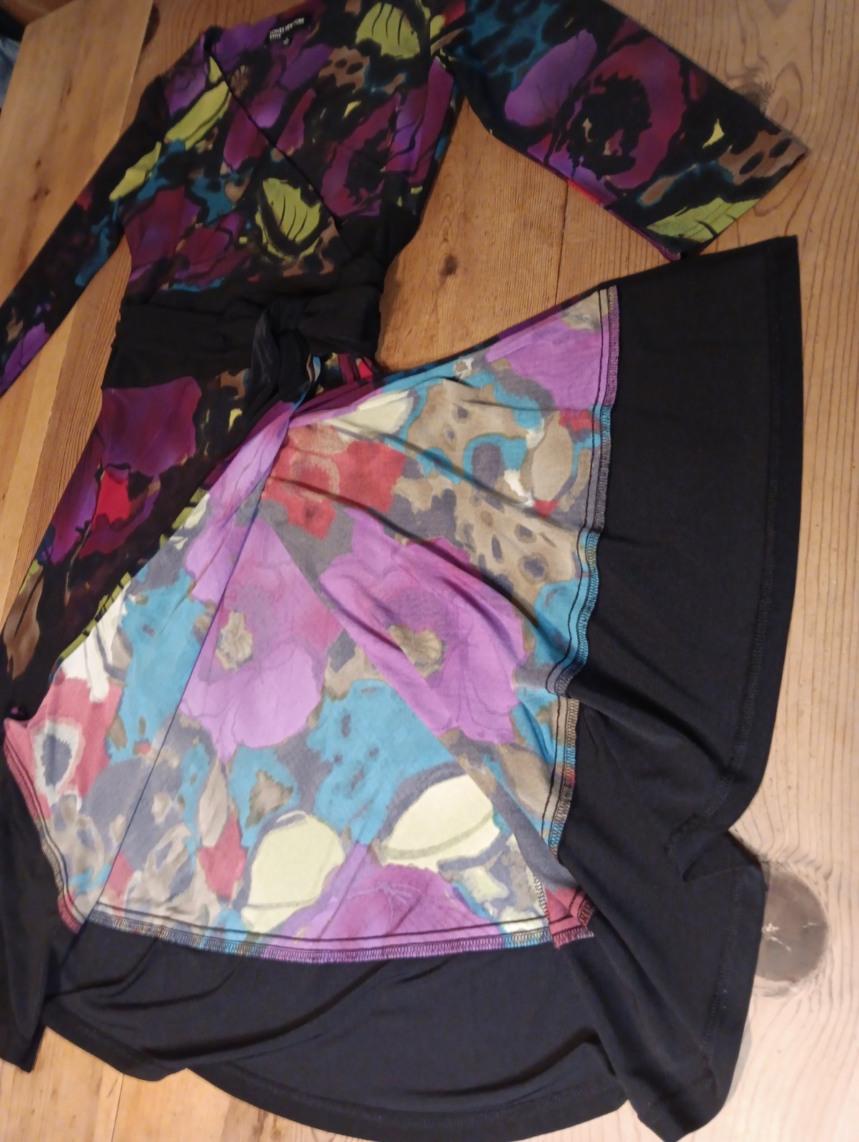 Vtg Jones New York Women 6 Wrap Dress Dark Floral Indie Artsy Stretch Knit Y2K