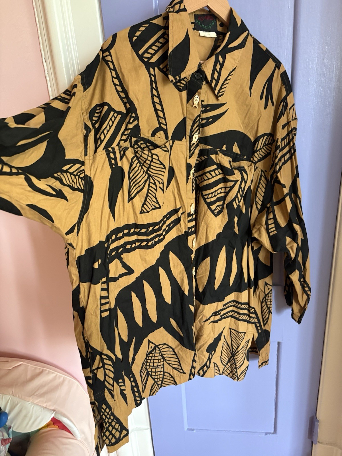 Vintage Plus Size Printed Cotton Tunic with Black Fish Leaf Pattern Size 1X-2X