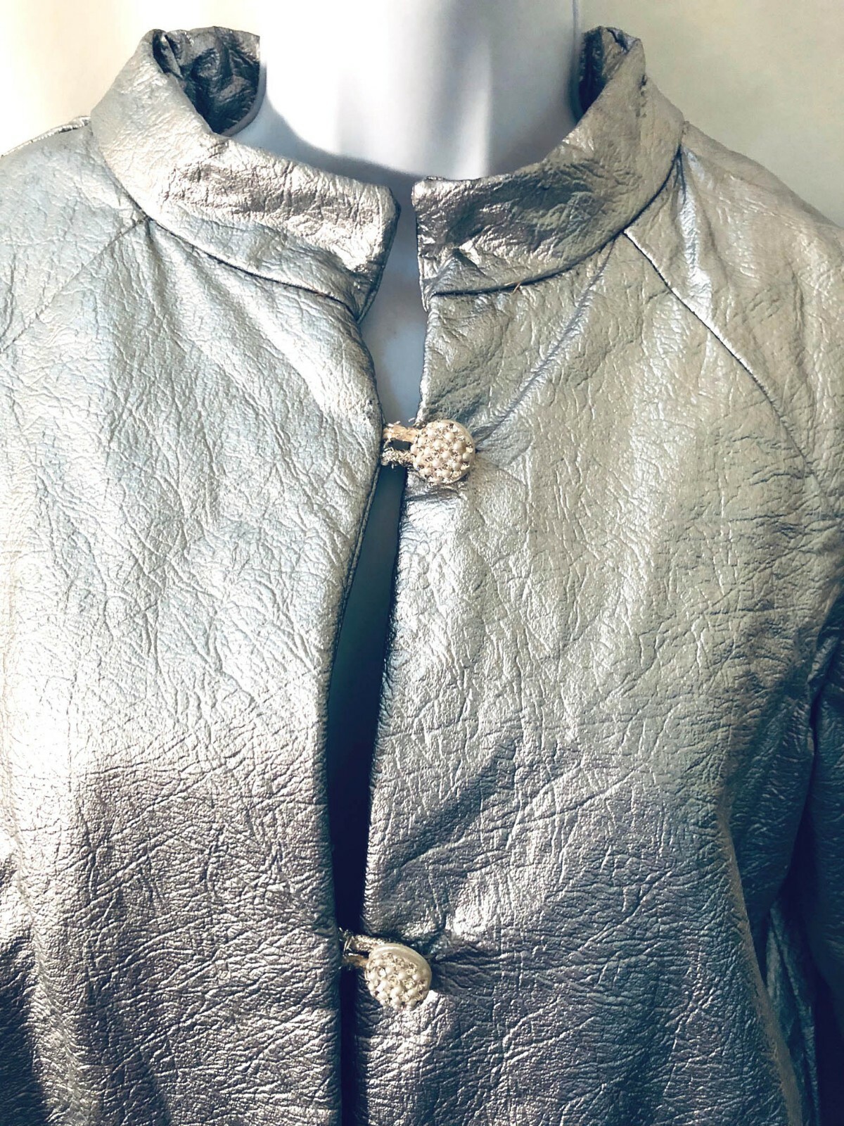 Vintage 1960’s Silver metallic pleather mod go go cocktail evening coat SM Wow!