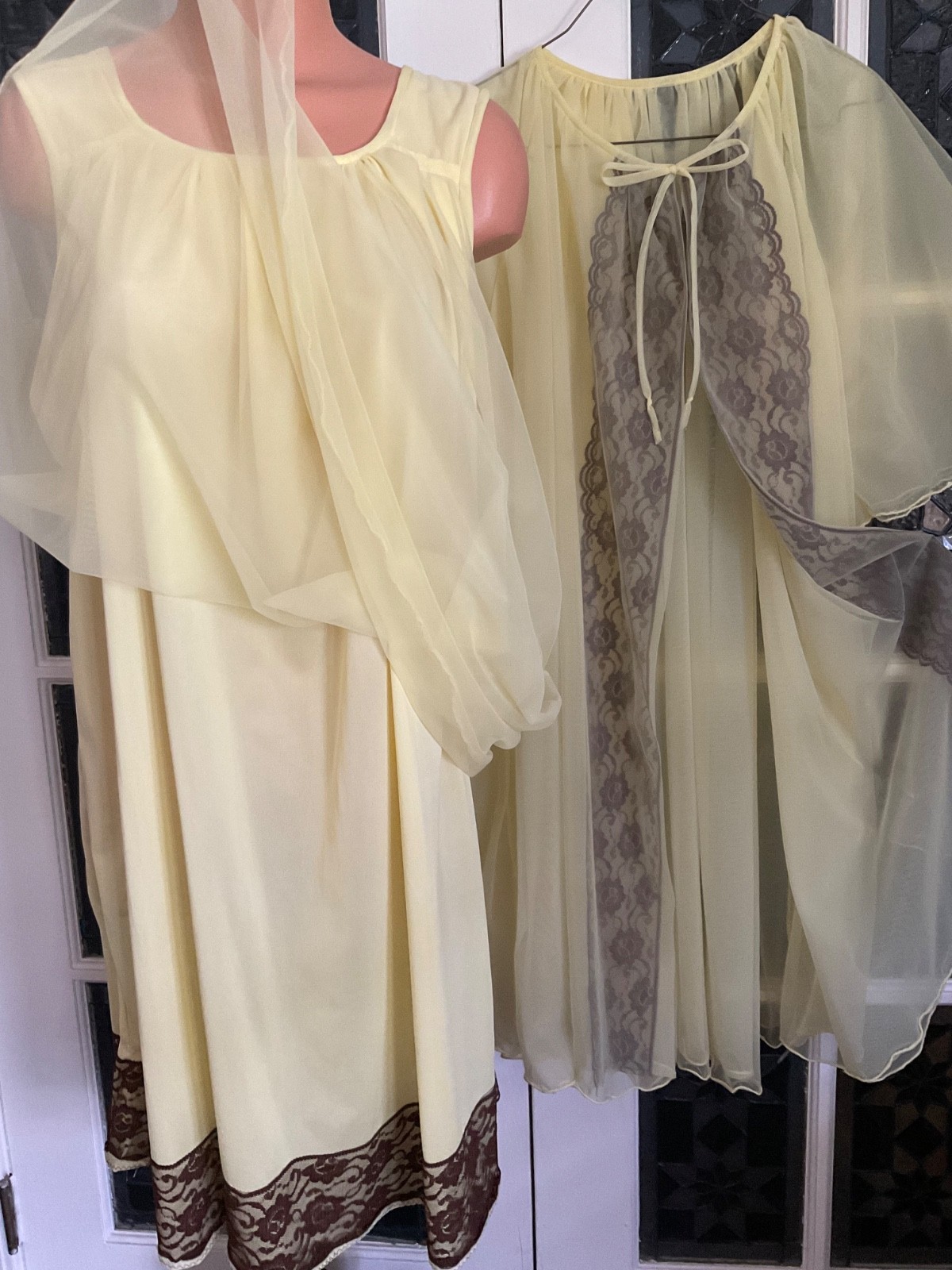 Vtg. 1960’s Peignoir Set Babydoll Nightgown 4 Layers Chiffon Nylon Lace Trim M/L