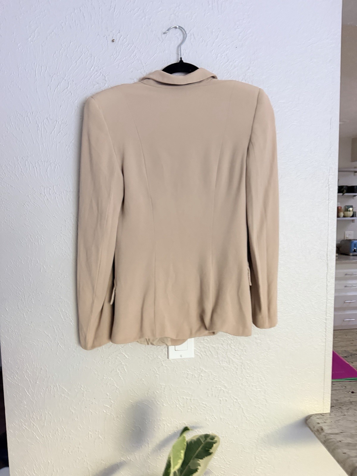 Vintage 80s Valentino Nude Tan silk classic shoulder pads blazer jacket 38